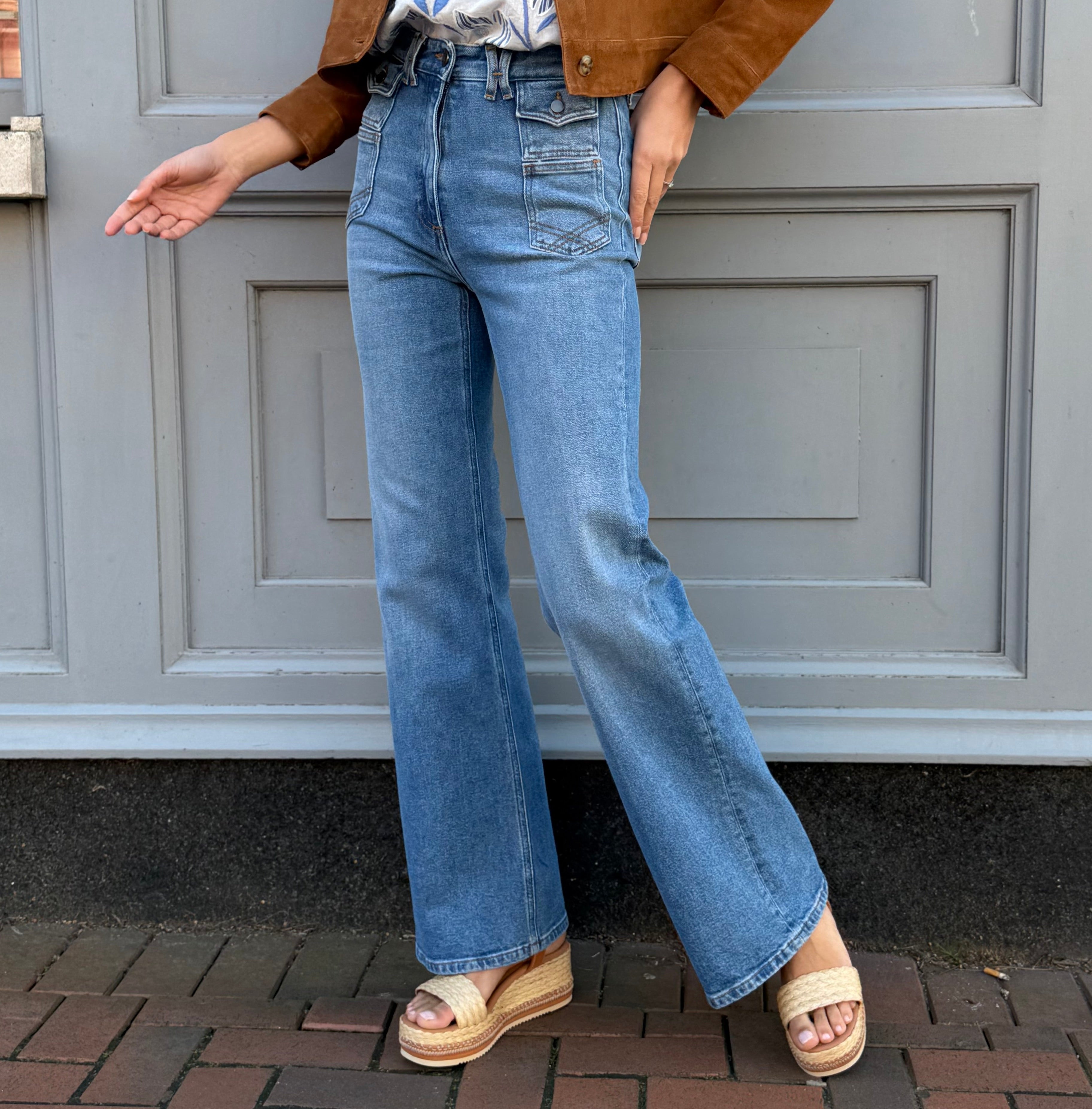 Les coupes de pantalons tendance du printemps été 2025