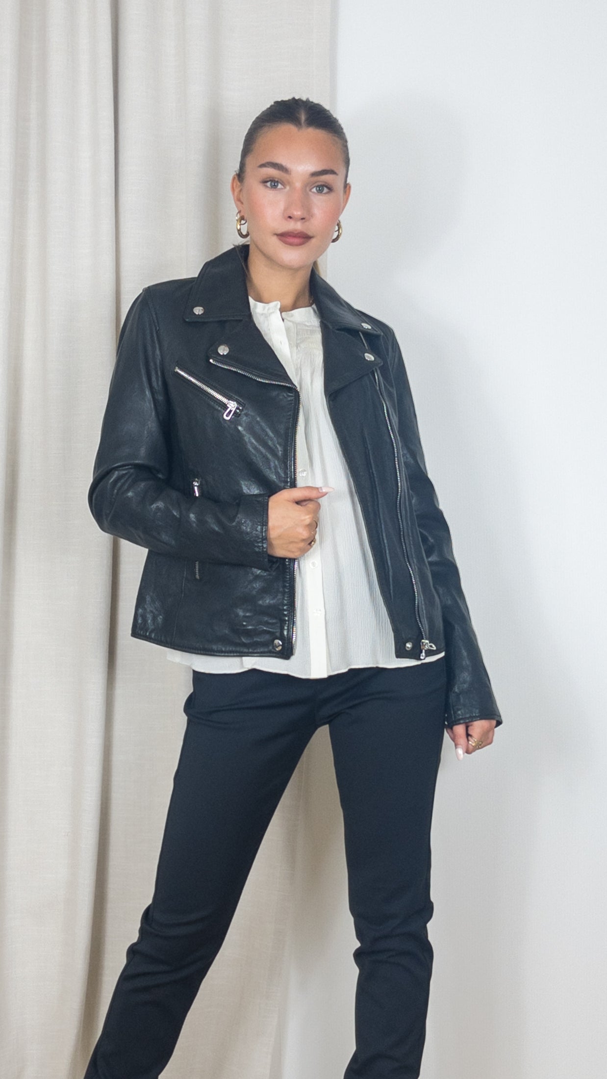 PERFECTO EN CUIR ROSE GARDEN OLYMPE LAMB VITA NOIR