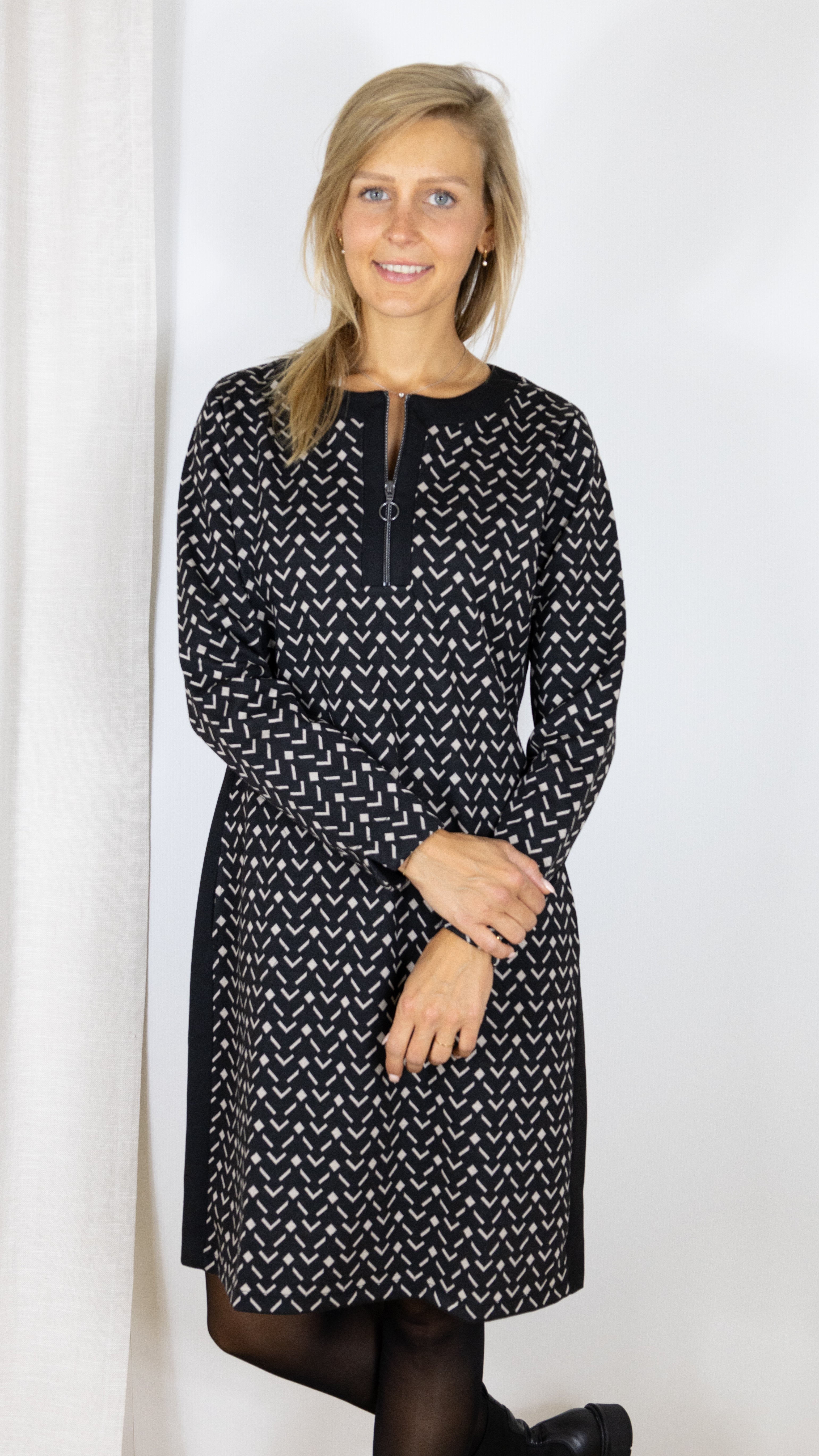 ROBE SWEAT IMPRIME 1428 2199 BETTY BARCLAY NOIR GREIGE