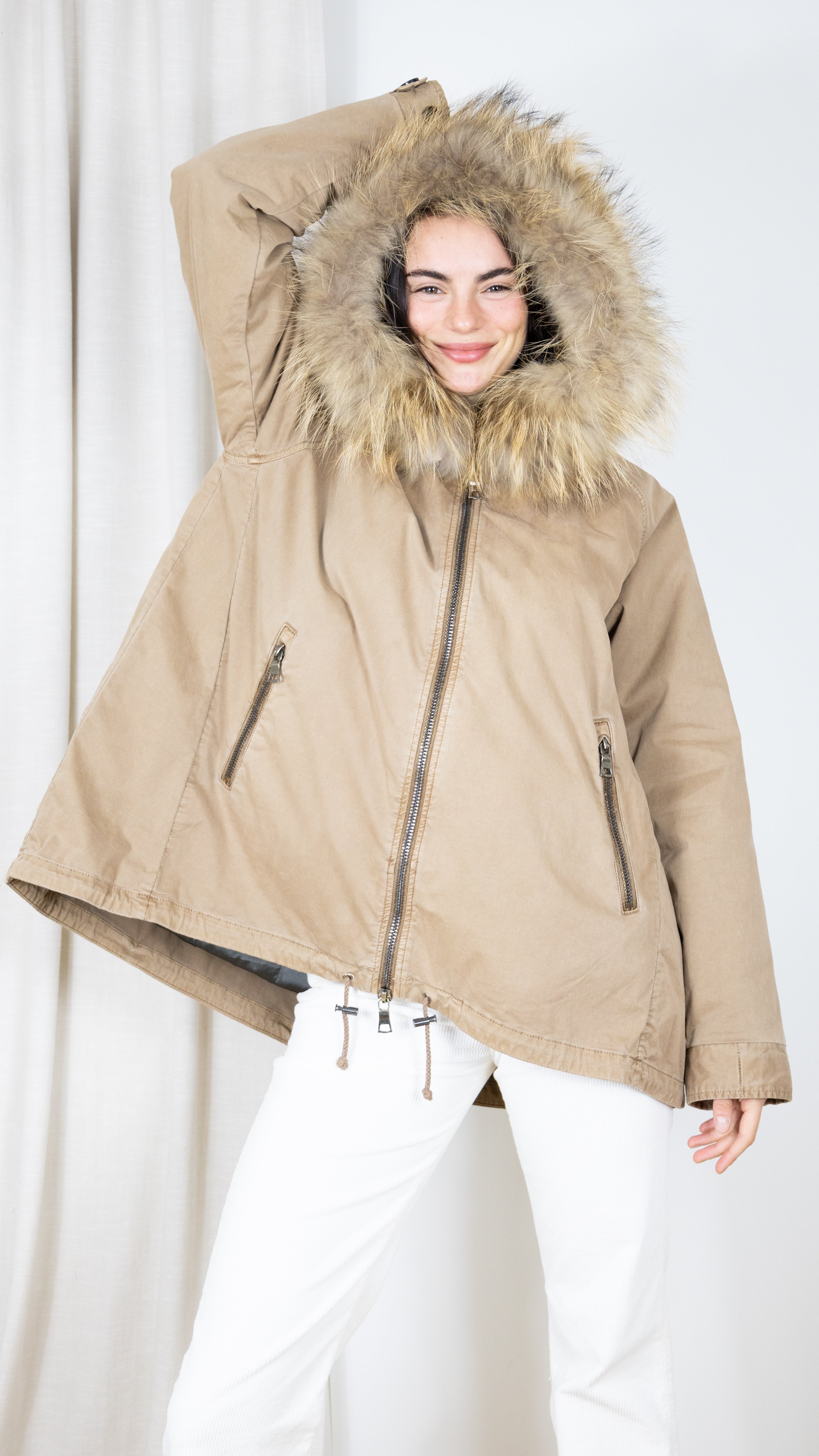 PARKA COURTE EVASEE FOURRURE COL BLONDE N°8 RENNES 515 CROISSANT