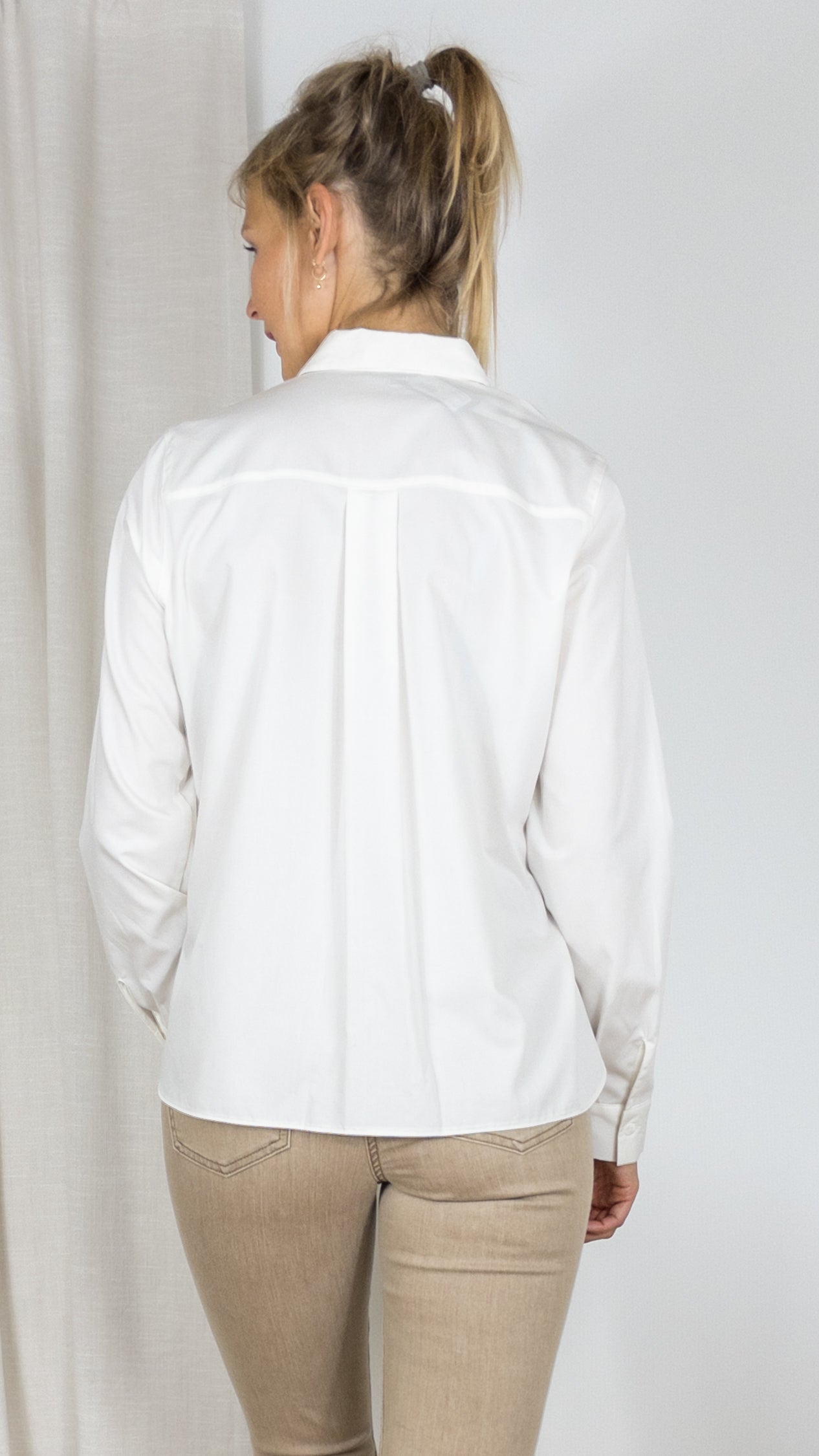 CHEMISE EN LAINE ENIE SOMMERMANN ECRU