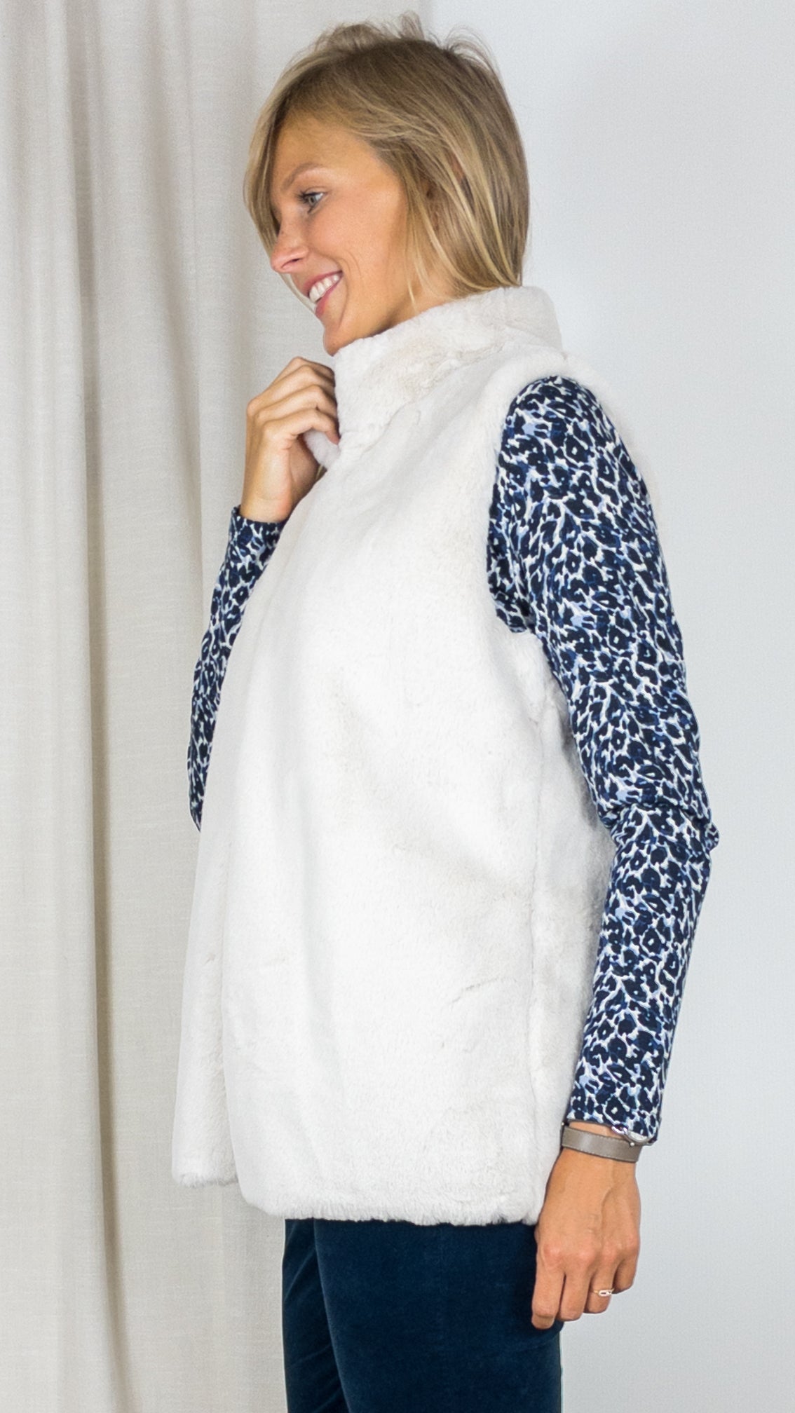 GILET EN FAUSSE FOURRURE SANS MANCHES COSY SOMMERMANN