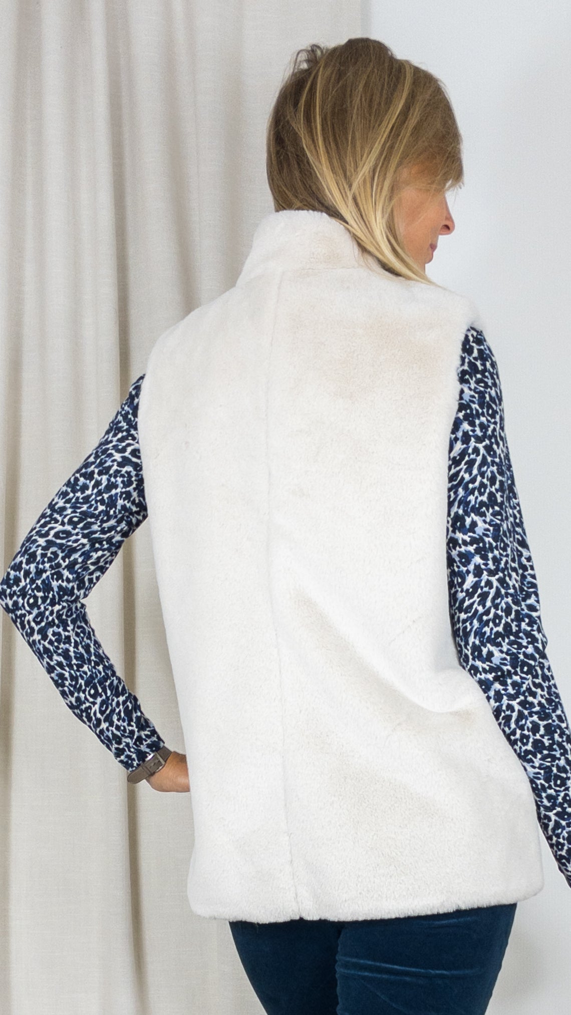 GILET EN FAUSSE FOURRURE SANS MANCHES COSY SOMMERMANN