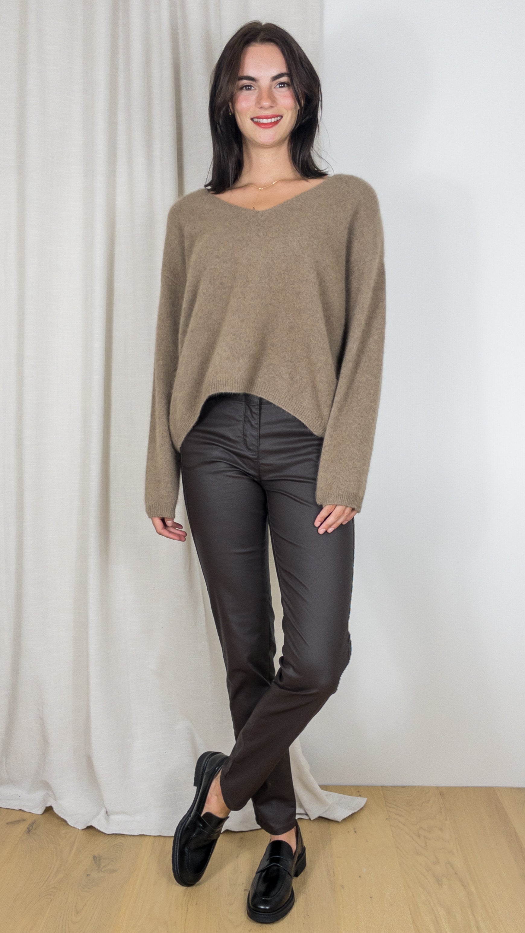 PULL V EN RACOON MAJESTIC FPU391 K149 BISON TAUPE