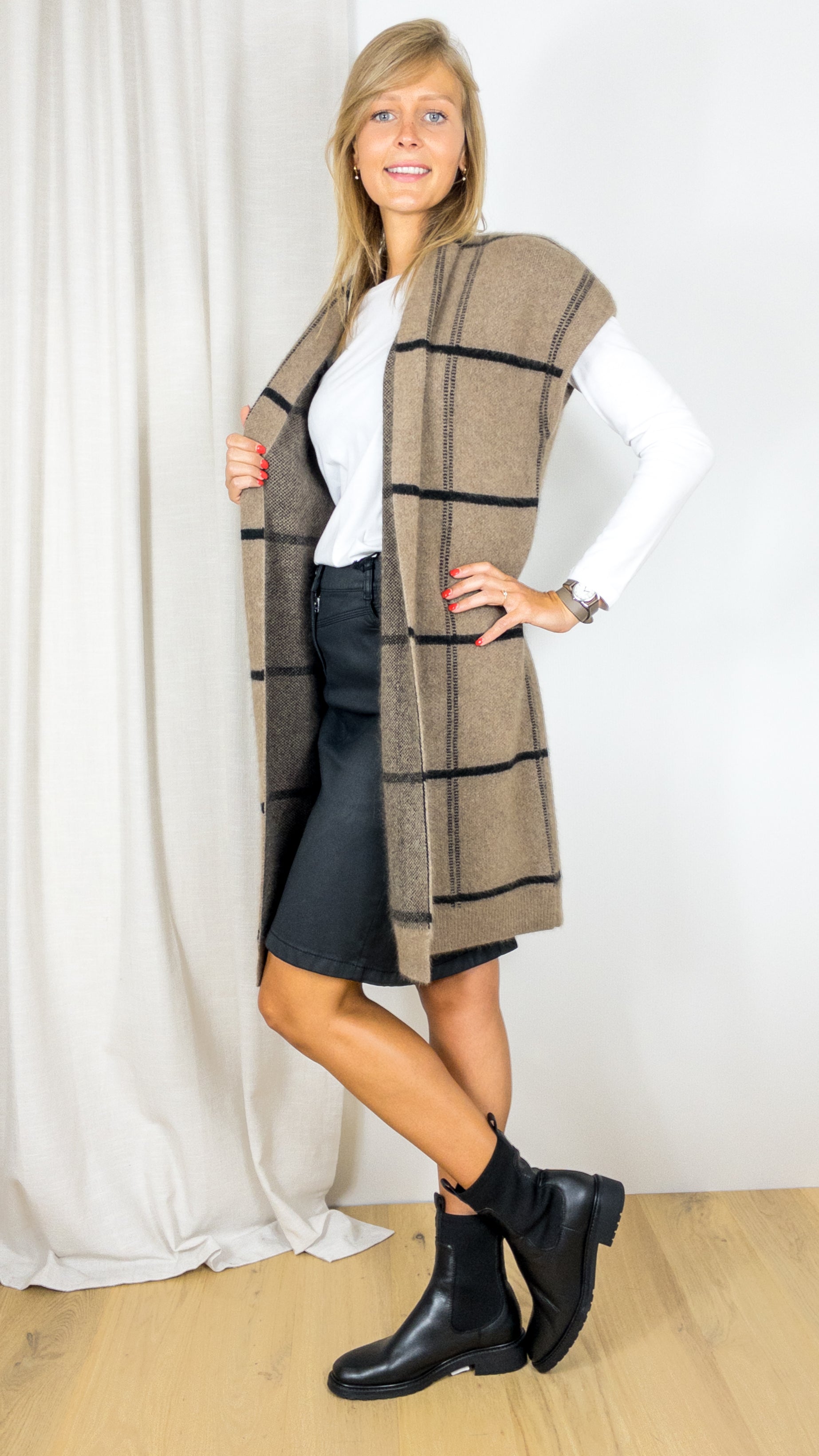 GILET LONG MANCHES COURTES ECOSSAIS MAJESTIC FGI121 K188 BISON NOIR