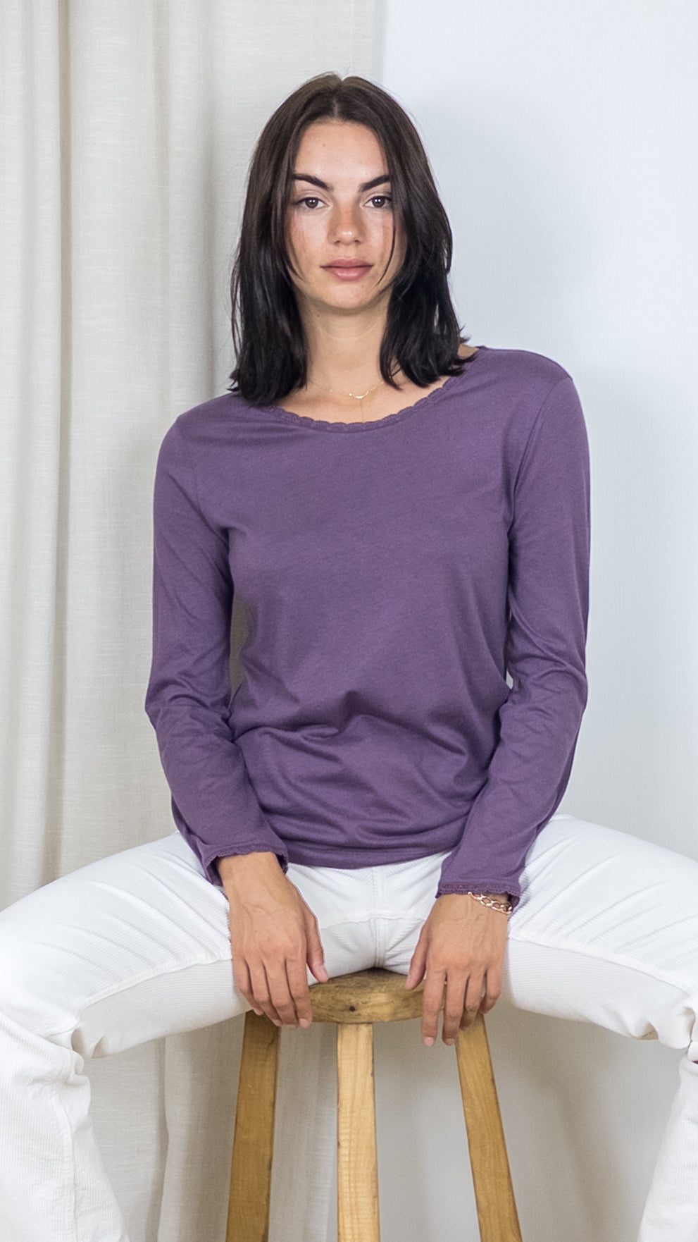 TEE-SHIRT EN DENTELLE IZELIE DES PETITS HAUTS VIOLETTE CHINE