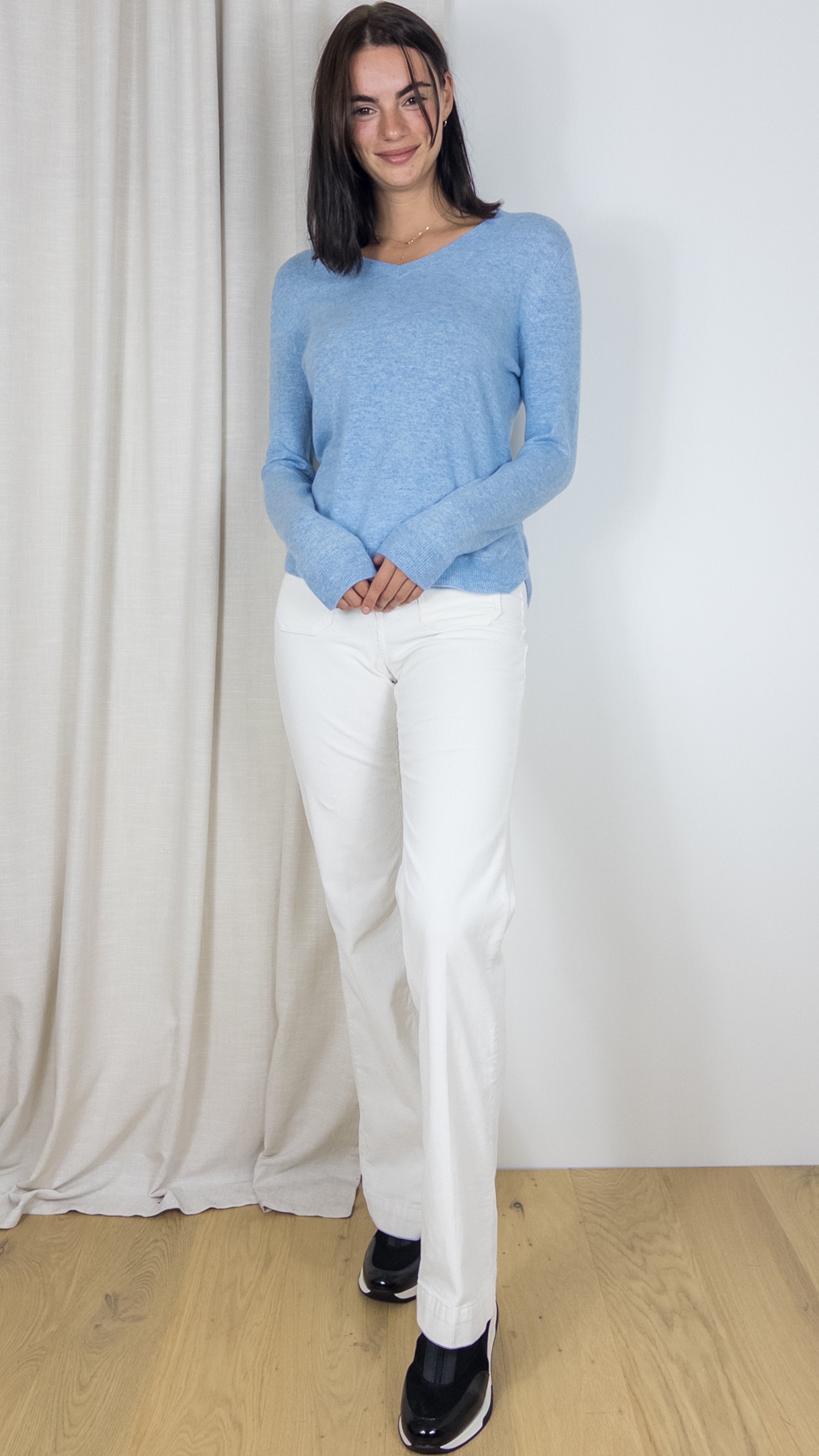 PULL COL V EN CACHEMIRE WES21A32H ESTHEME CIEL