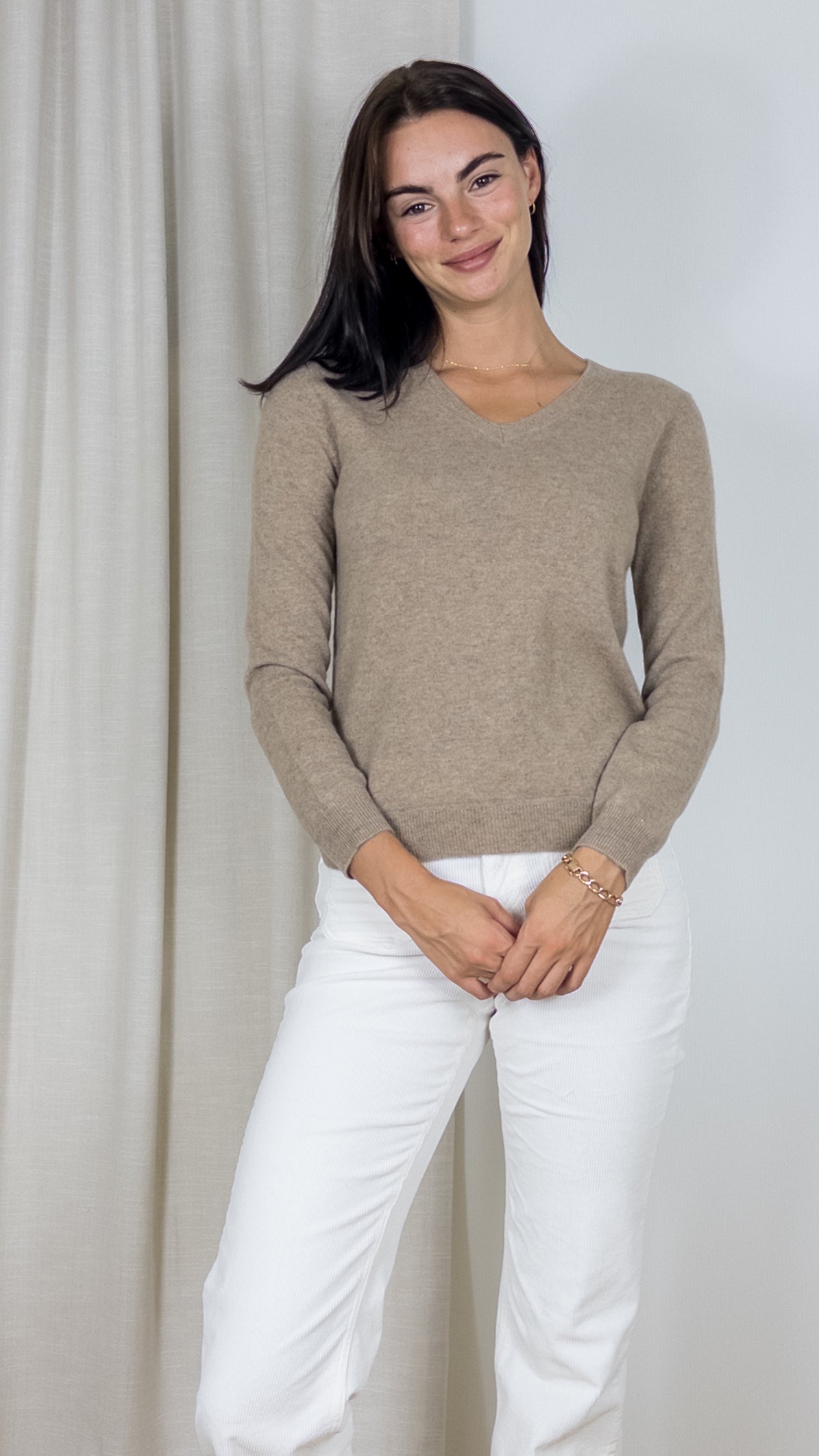 PULL COL V EN CACHEMIRE WES21A32H ESTHEME NOISETTE