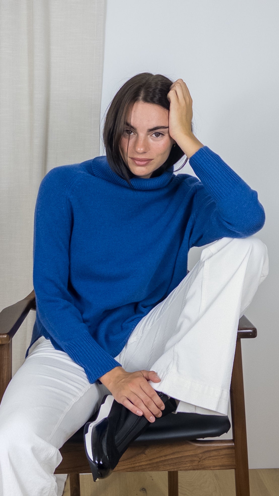 PULL COL ROULE EN CACHEMIRE 23BBSW26 ESTHEME BLEU ELECTRIQUE