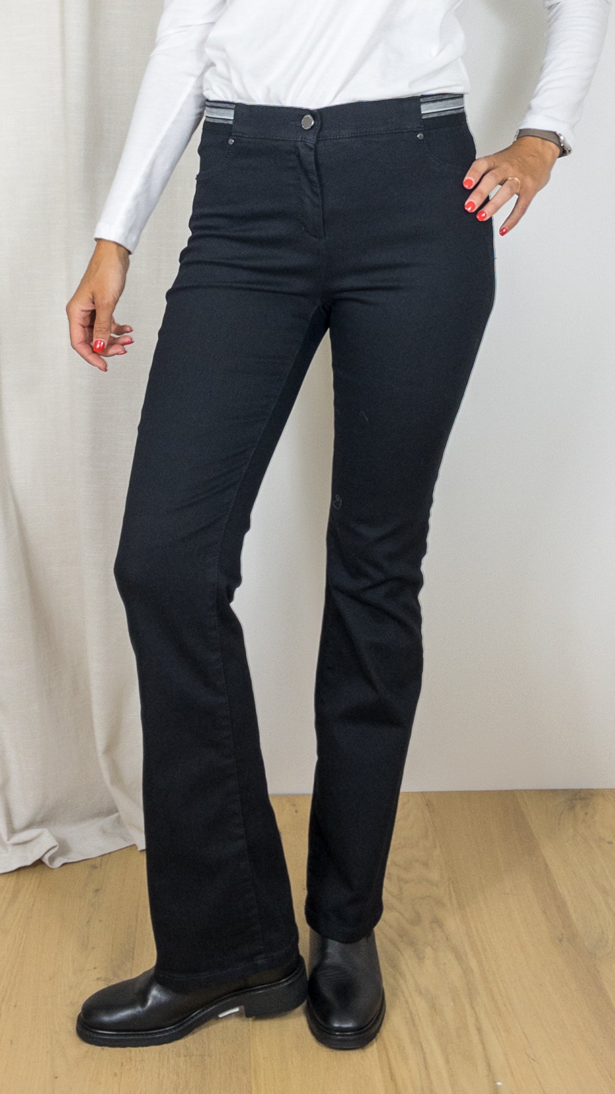 PANTALON BOOTCUT TONI JENNY NOIR