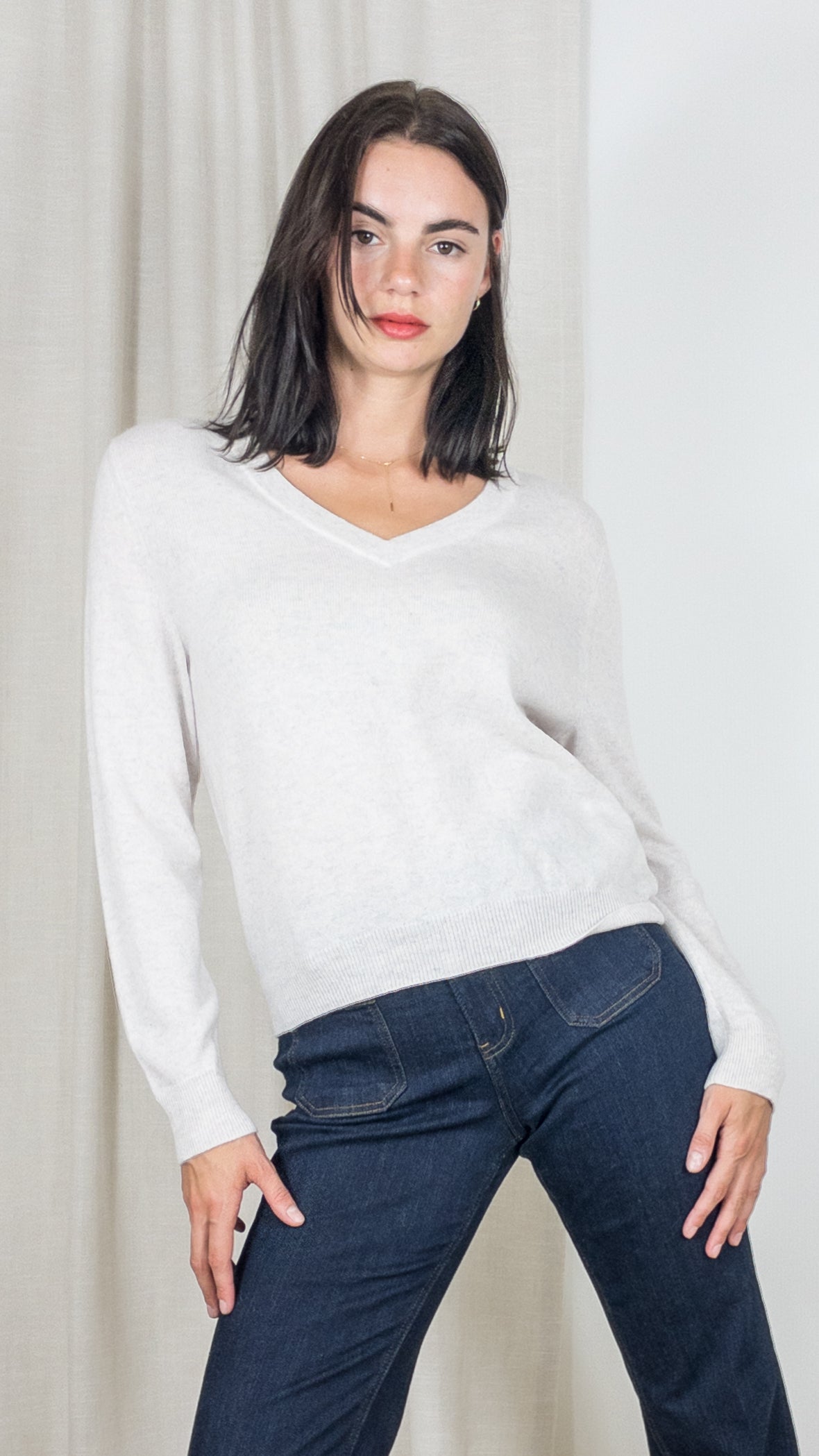 PULL COL V EN CACHEMIRE NOT SHY CELIA MOON GRIS CLAIR
