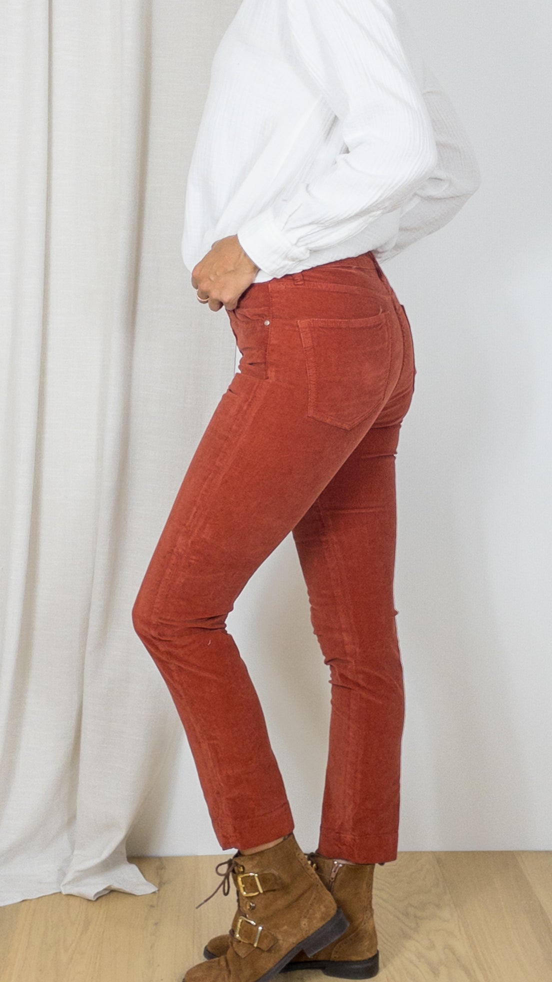 PANTALON EN VELOURS LISSE PALATINE ISLOW MARIN ESPELETTE ROUILLE