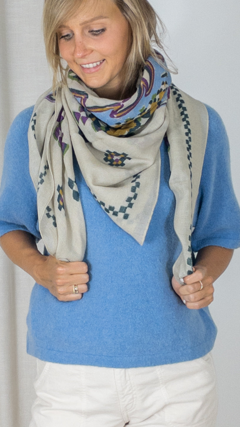 CARRE EN LAINE SQUARE IKAT HARTFORD BEIGE