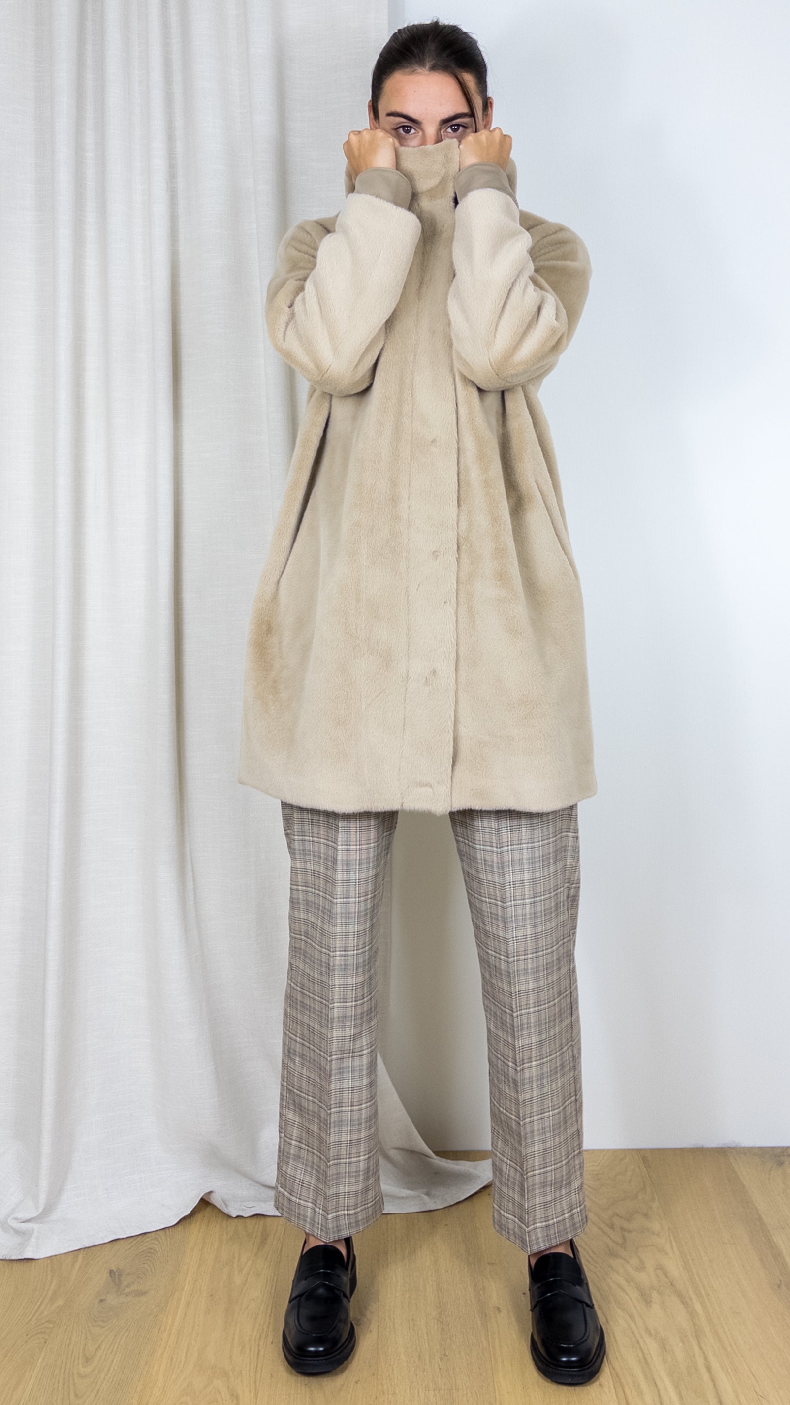 VESTE A CAPUCHE FAUSSE FOURRURE HAPPY LOU ANDREA BEIGE