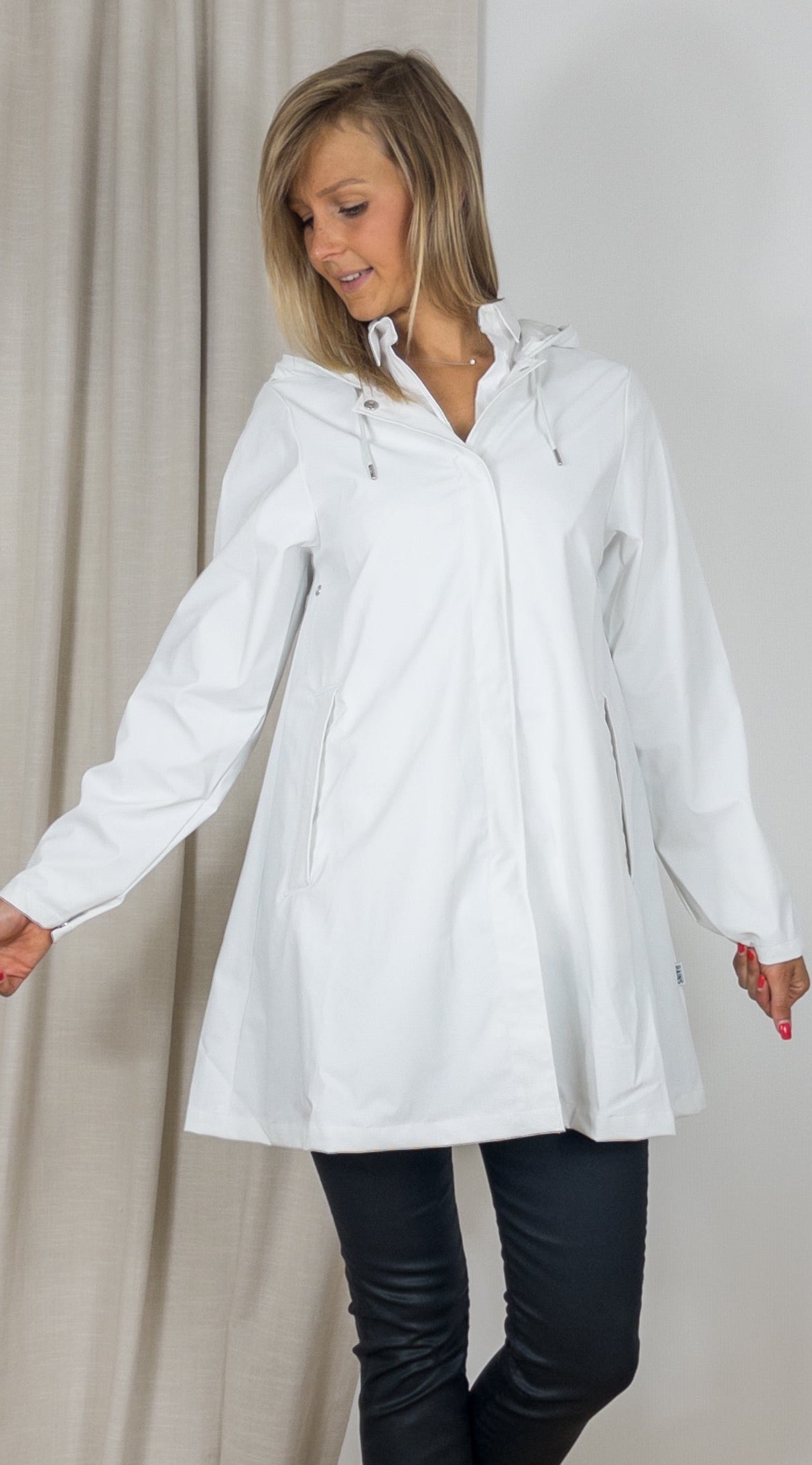 PARKA EVASEE RAINS 18050 A-LINE W JACKET POWDER