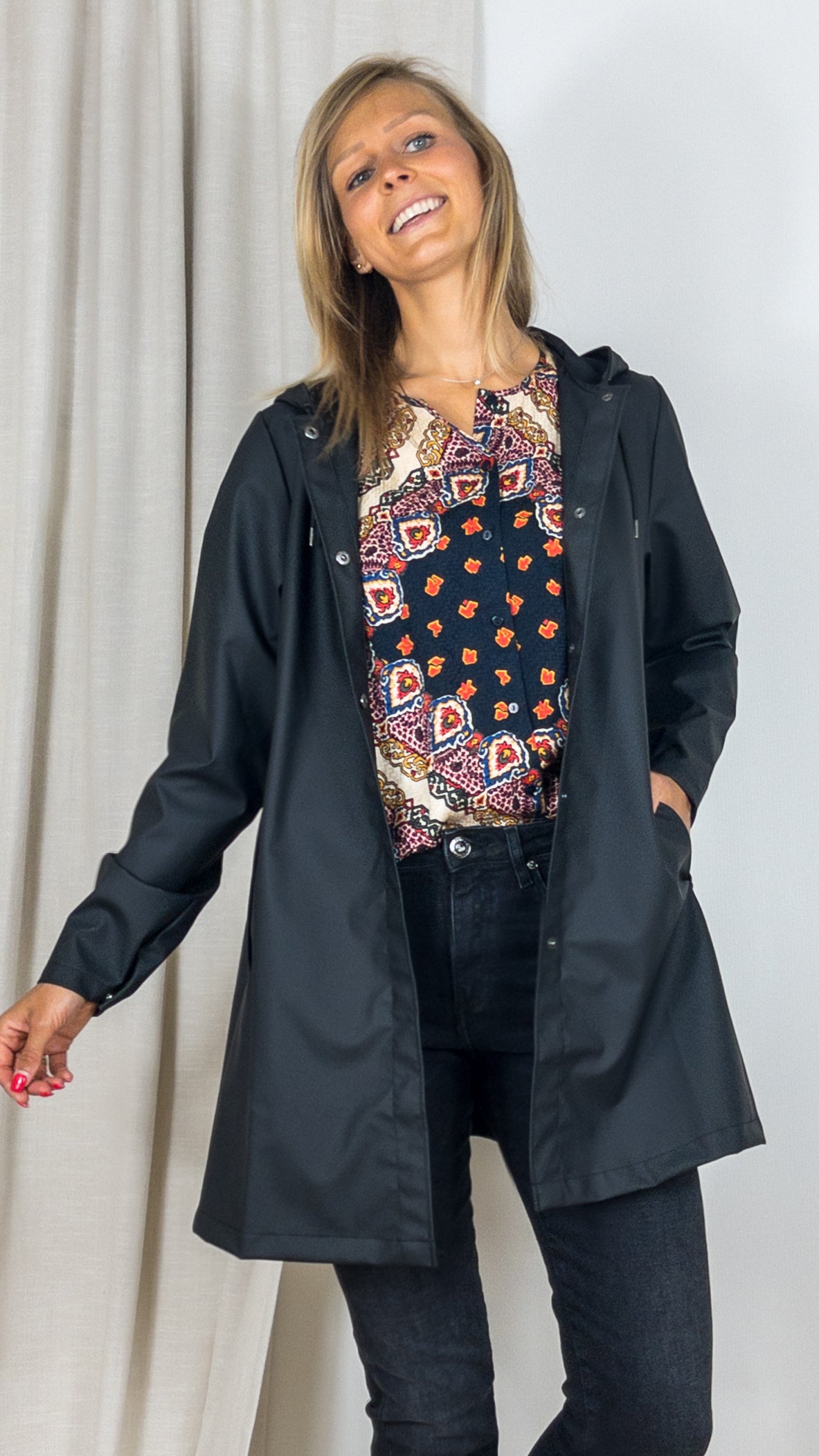 PARKA EVASEE RAINS 18050 A-LINE W JACKET BLACK