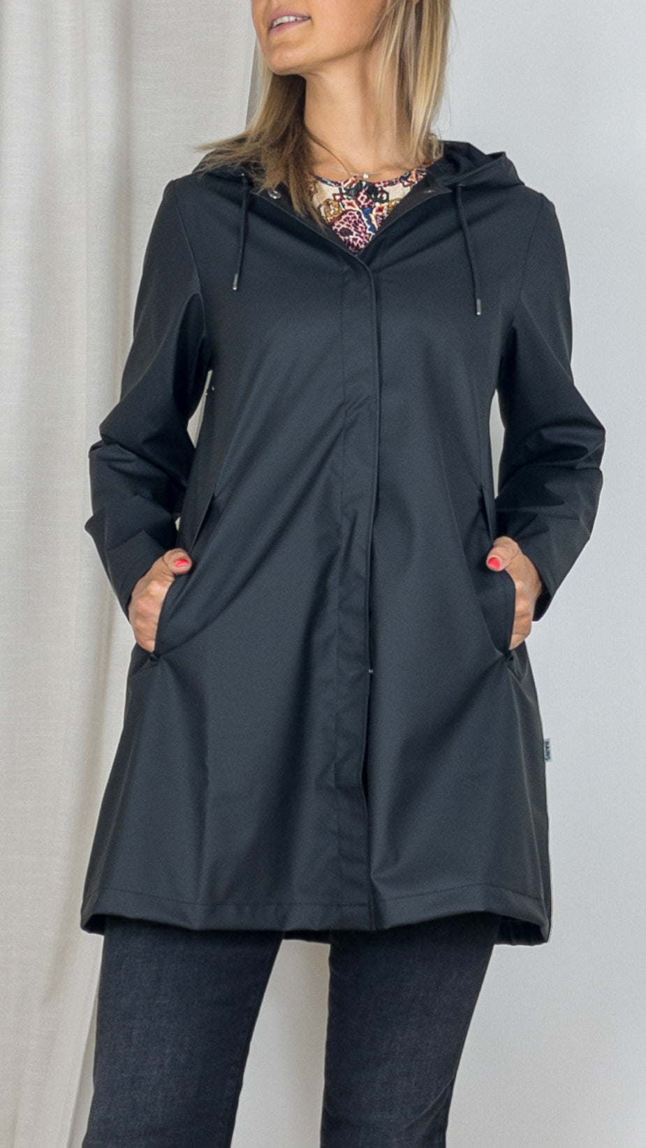 PARKA EVASEE RAINS 18050 A-LINE W JACKET BLACK