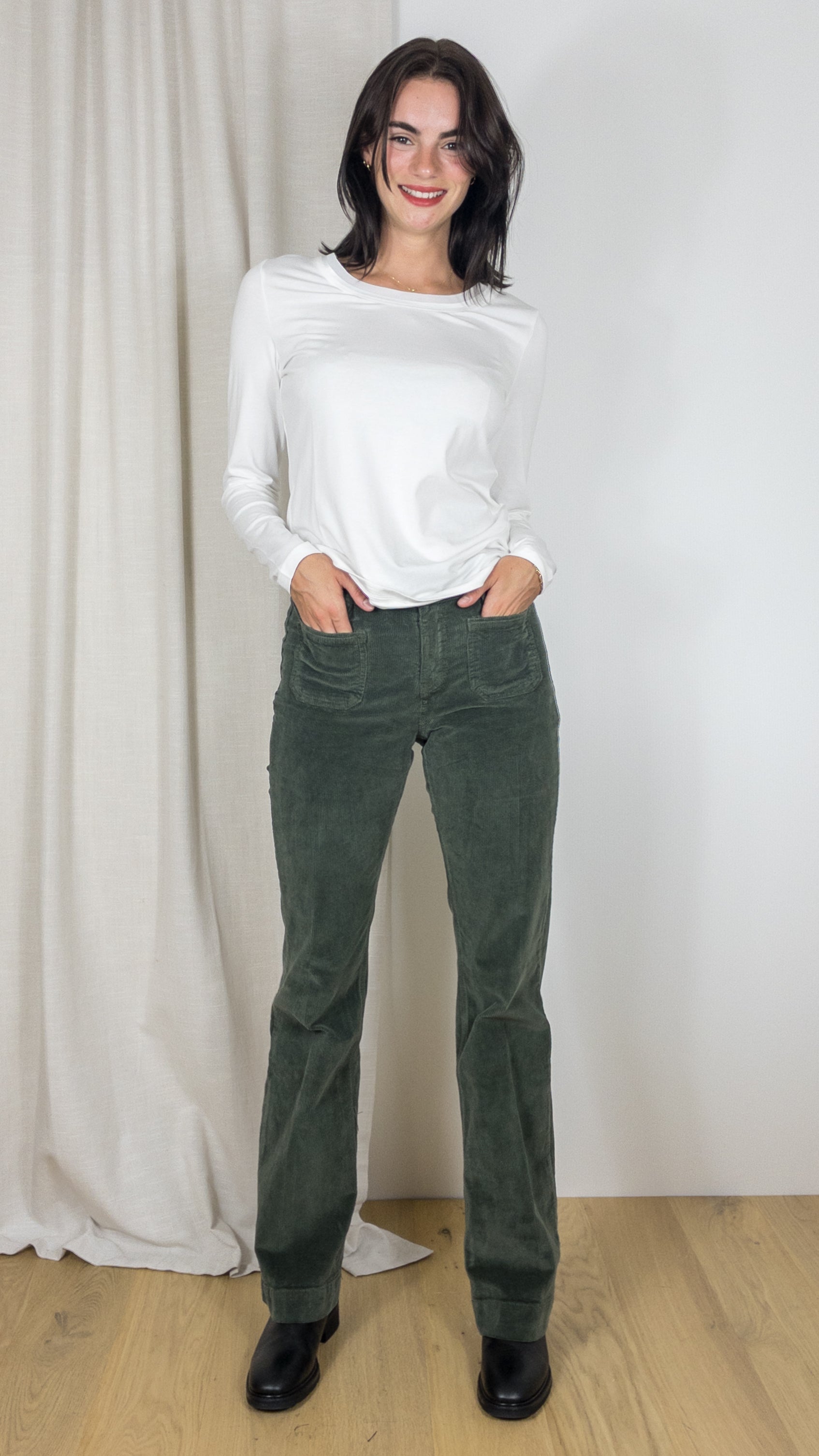 JEANS EVASE EN VELOURS JANE BLUE BASTILLE PLAZA KAKI