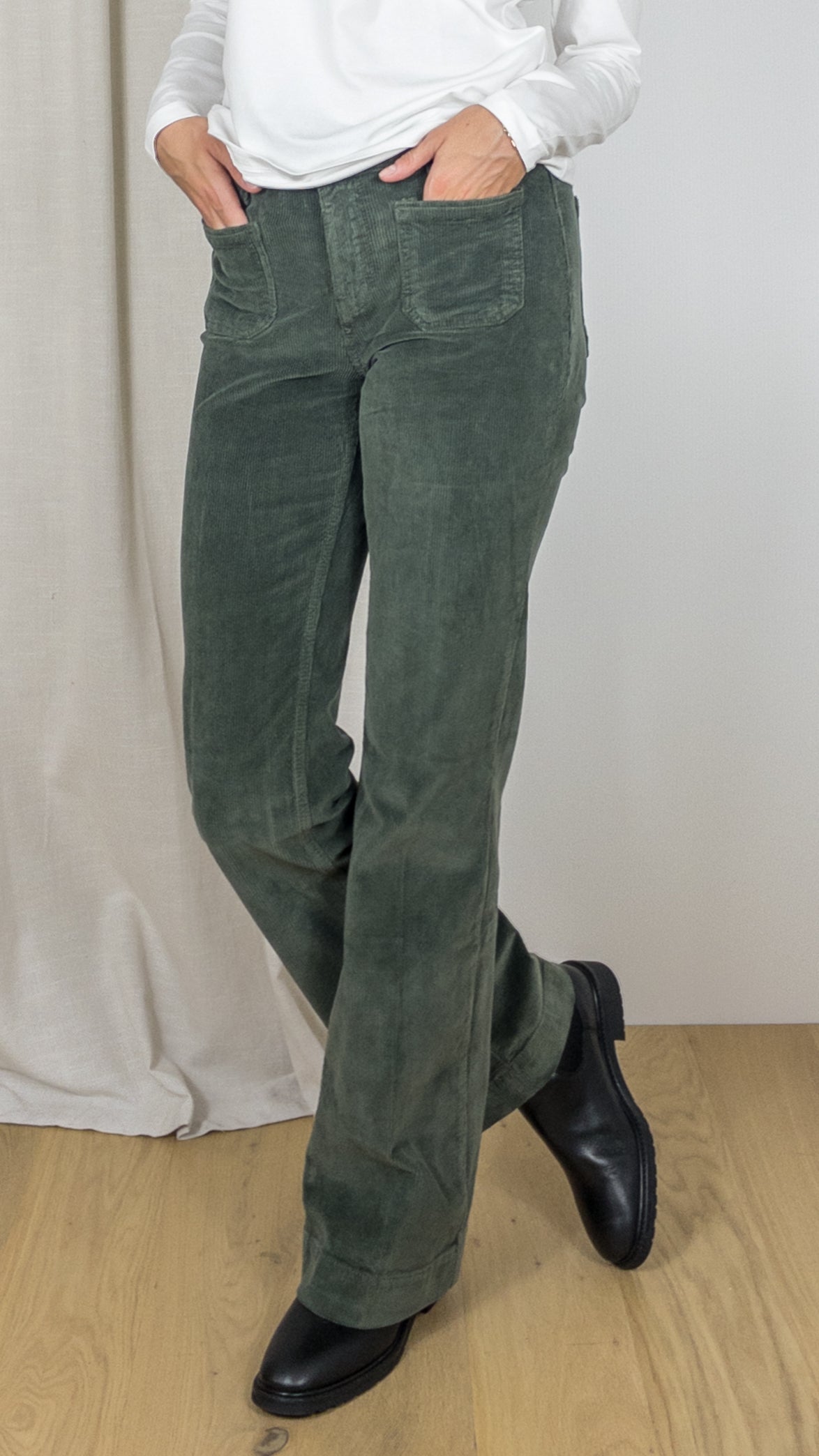 JEANS EVASE EN VELOURS JANE BLUE BASTILLE PLAZA KAKI