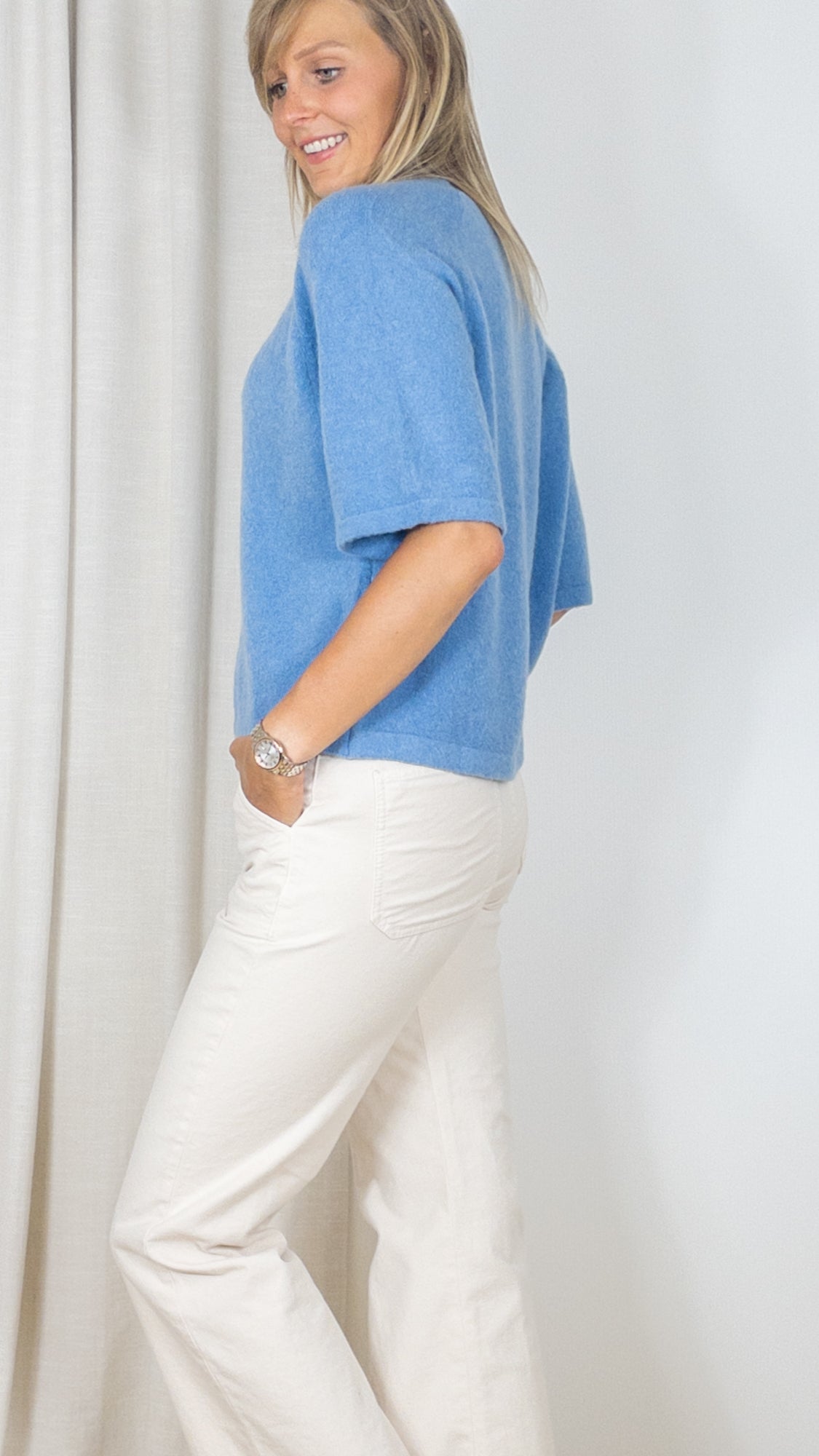 PULL CARRE MANCHES COURTES STUDIO PARISIEN 19270 JEANS