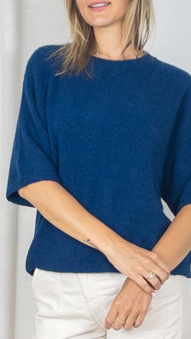 PULL CARRE MANCHES COURTES STUDIO PARISIEN 19270 BLEU PETROLE