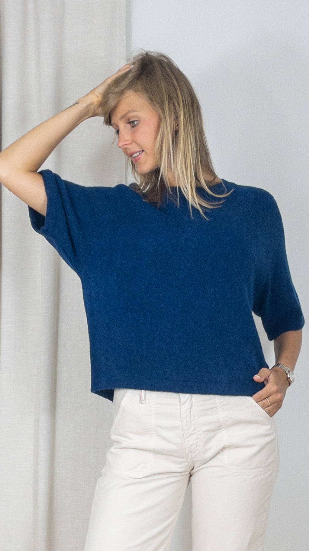 PULL CARRE MANCHES COURTES STUDIO PARISIEN 19270 BLEU PETROLE