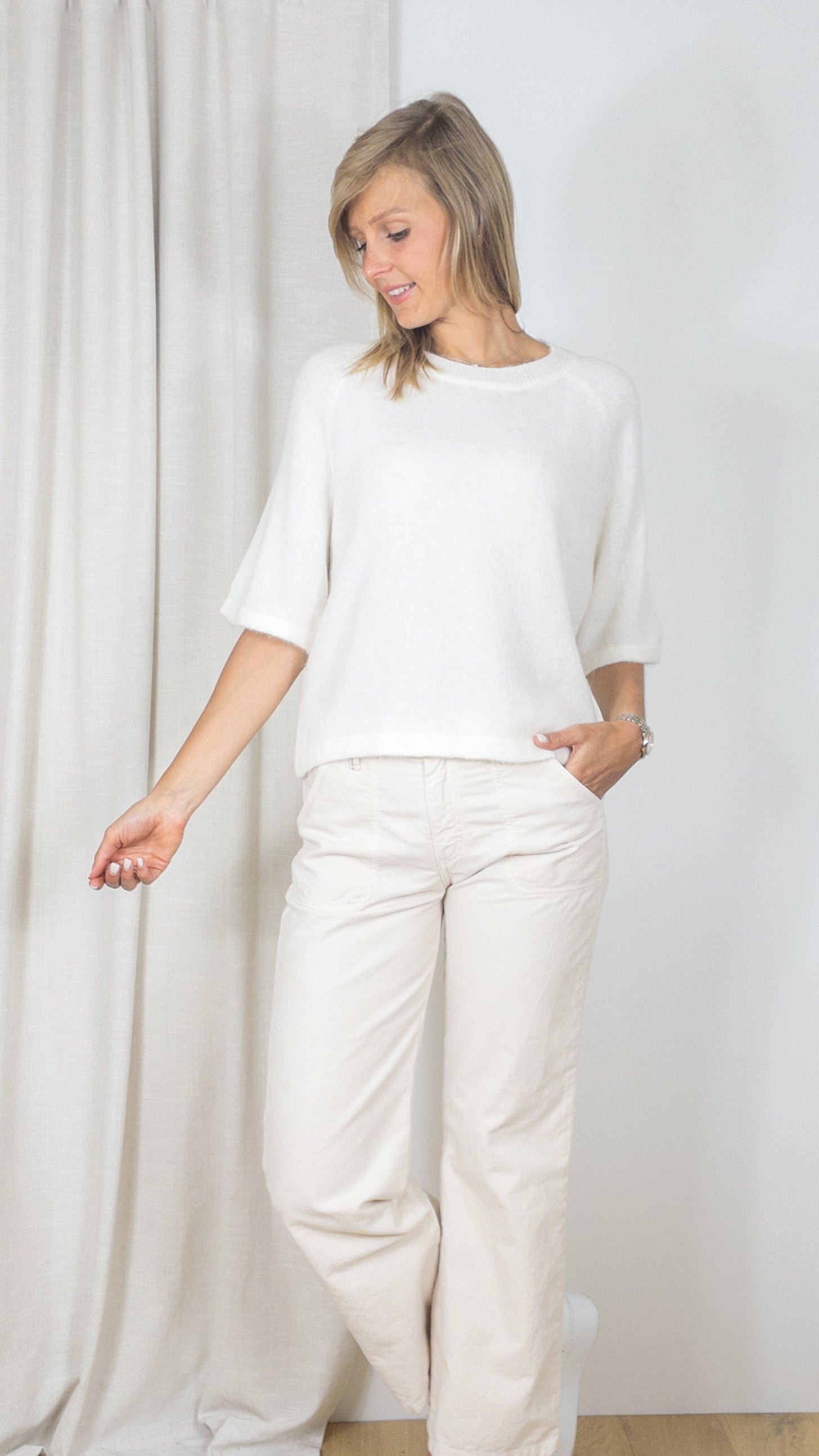 PULL CARRE MANCHES COURTES STUDIO PARISIEN 19270 ECRU