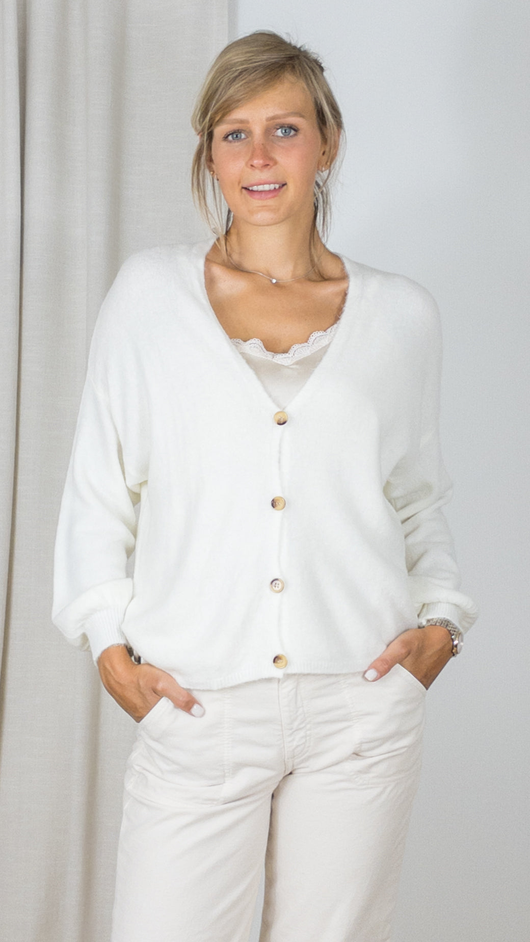 GILET COL V STUDIO PARISIEN 9419 ECRU