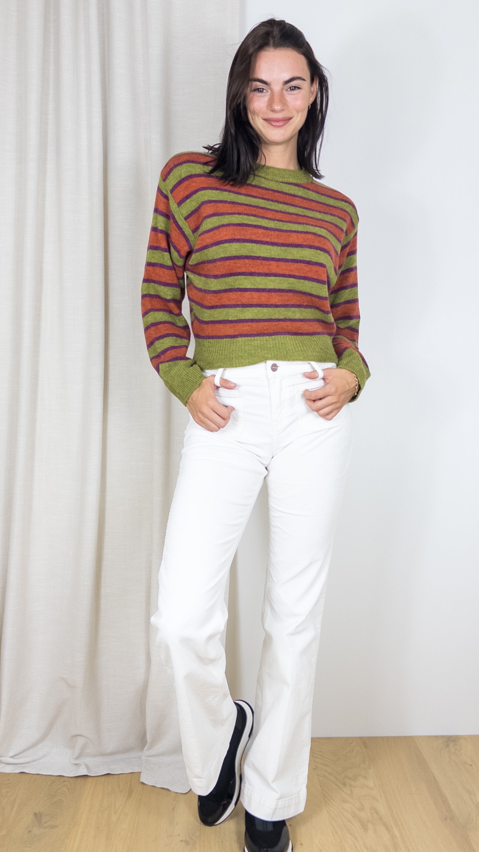 PULL STUDIO PARISIEN 8003
