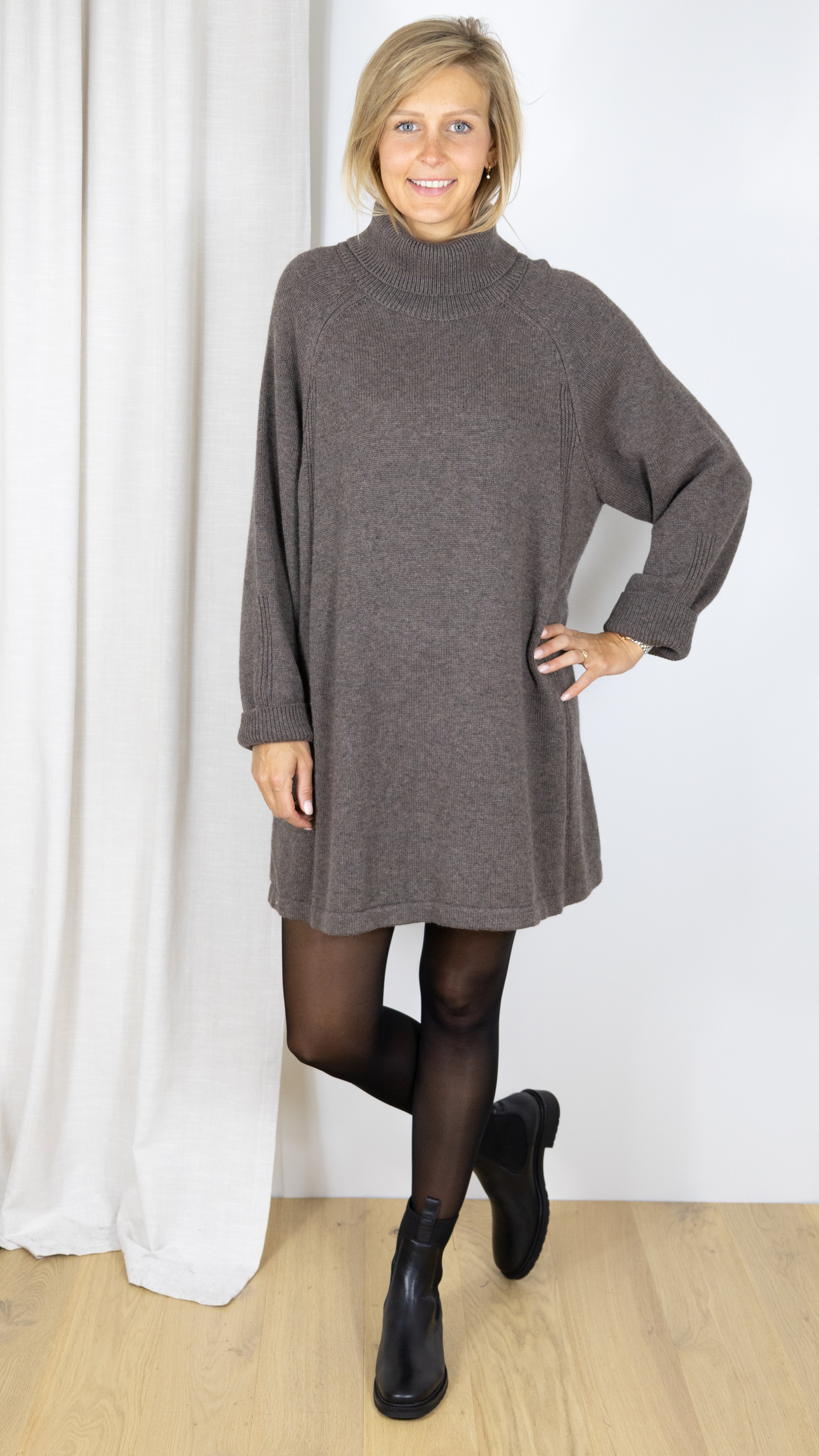 ROBE COL ROULE EN MAILLE BASH MEDEE MARRON