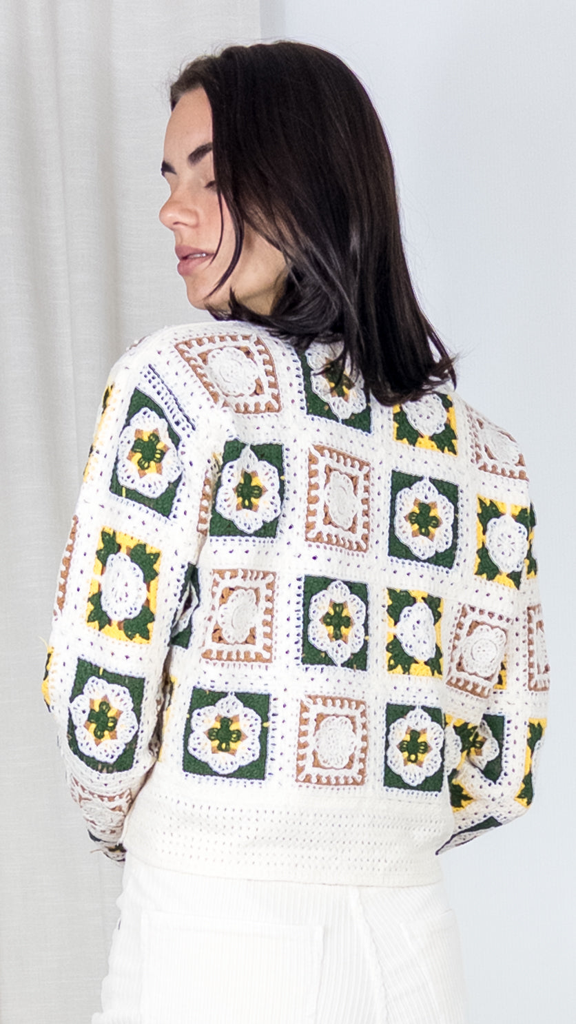 GILET IMPRIME EN CROCHET J266 ROSA MODE ECRU