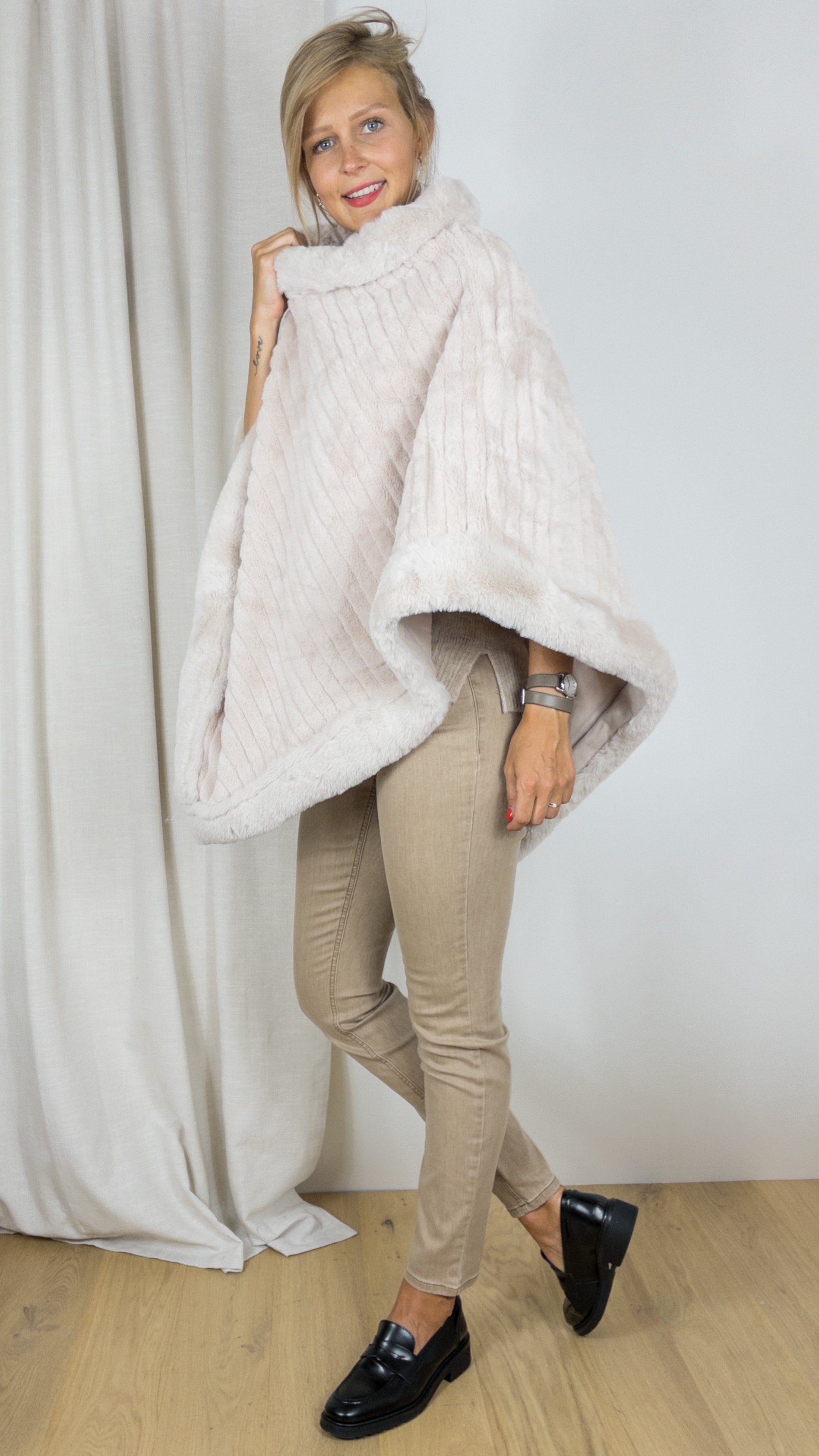 PONCHO FAUSSE FOURRURE VOUS F49072 BEIGE