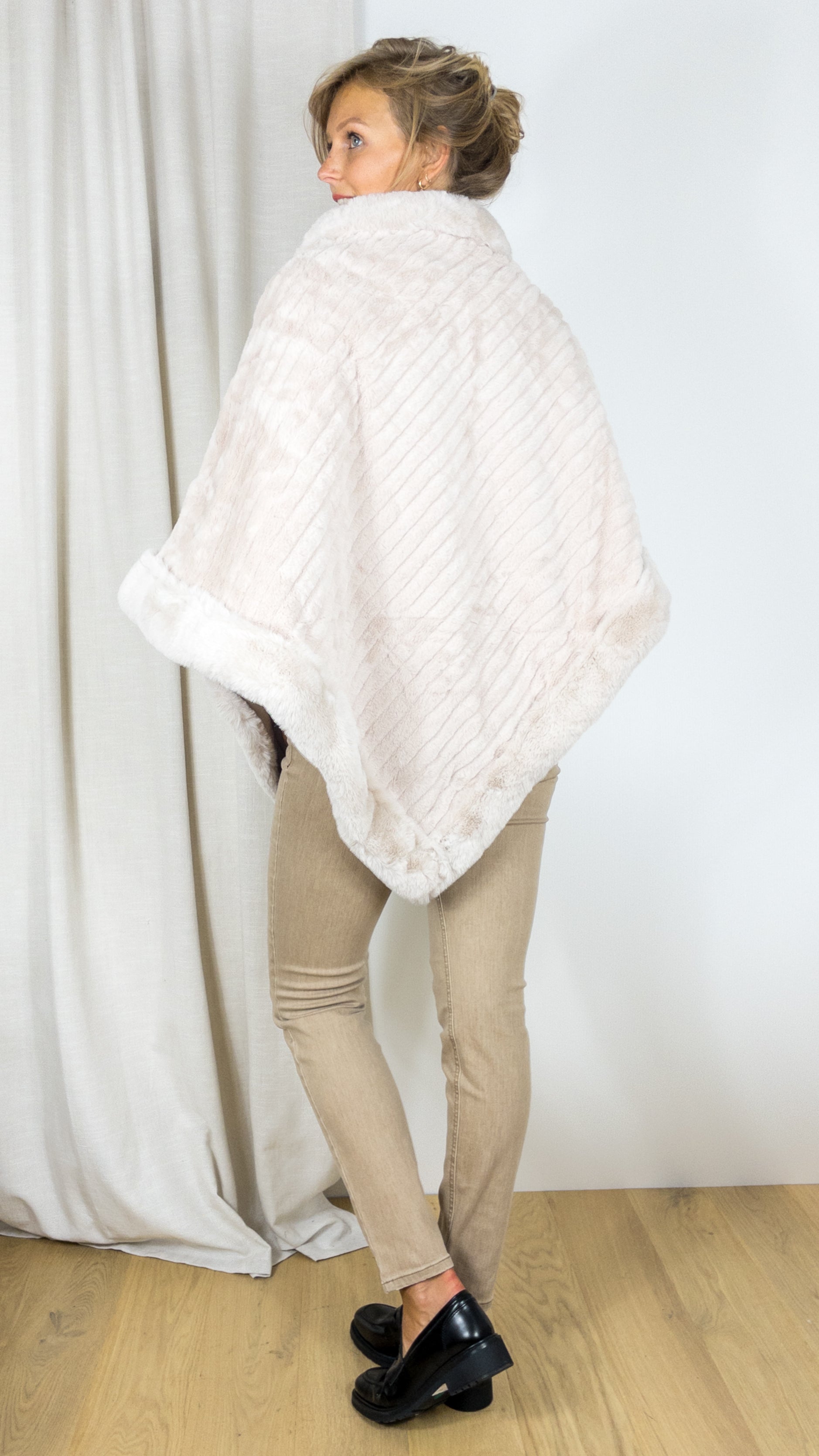PONCHO FAUSSE FOURRURE VOUS F49072 BEIGE