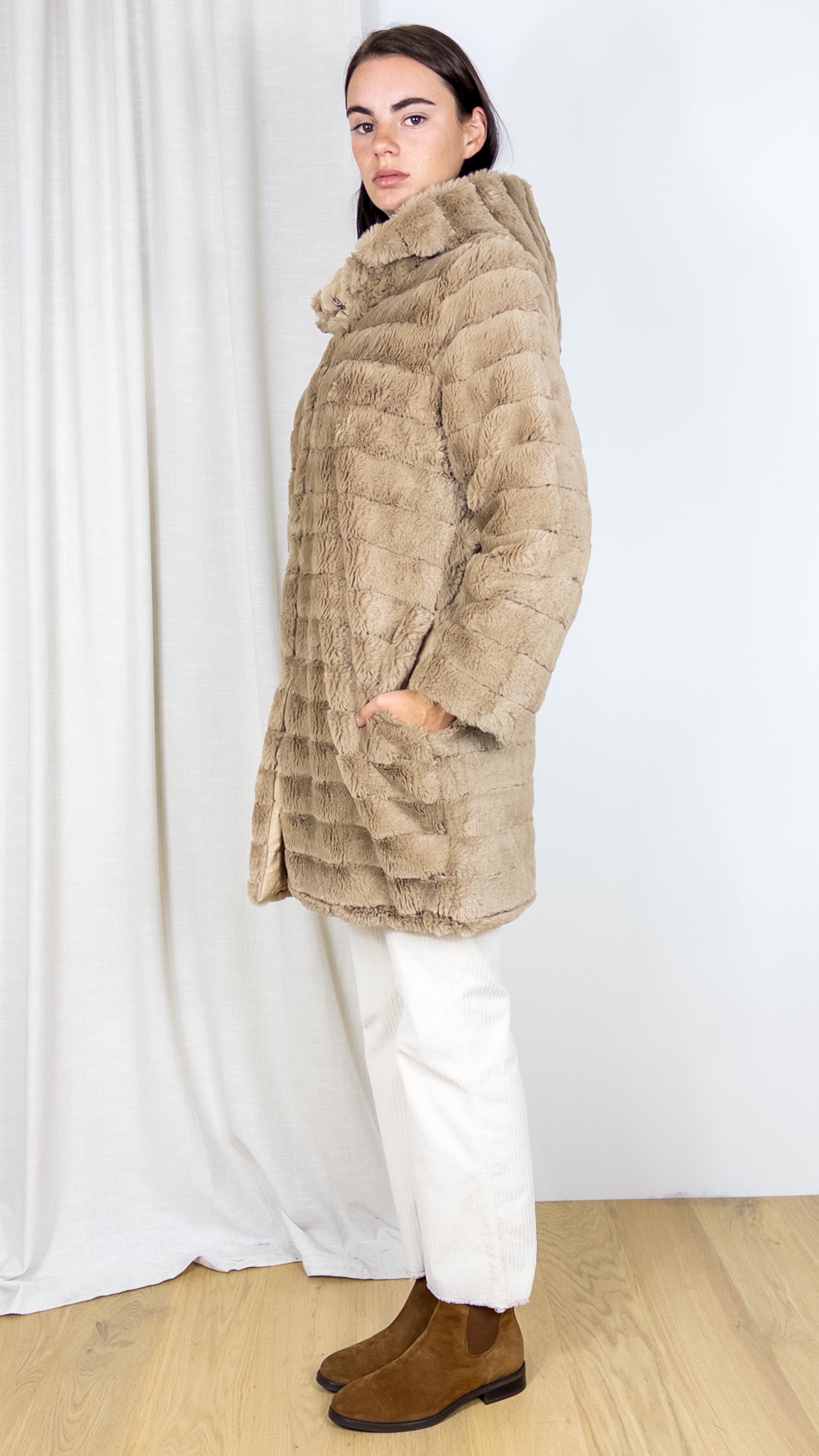 MANTEAU MI-LONG EN FAUSSE FOURRURE F5507 VOUS CAMEL