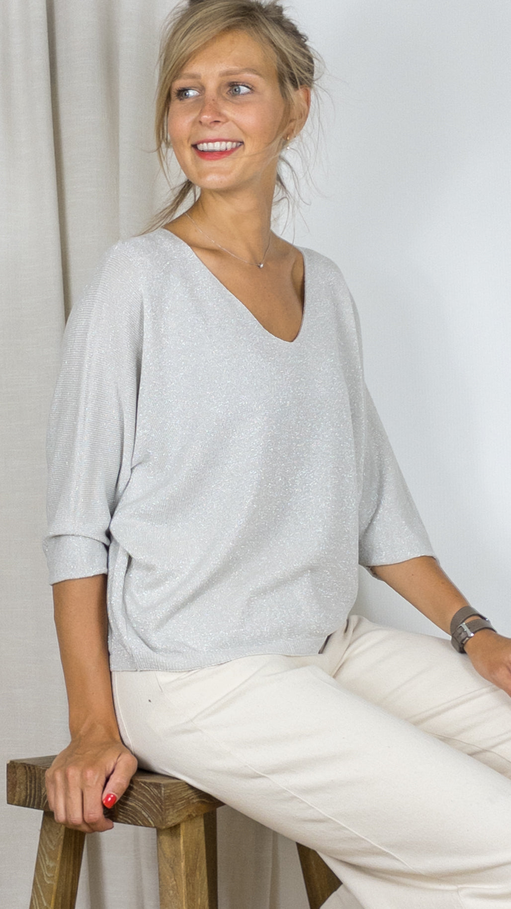 PULL V A PAILLETTE ANDROMEDE 29160 GRIS CLAIR
