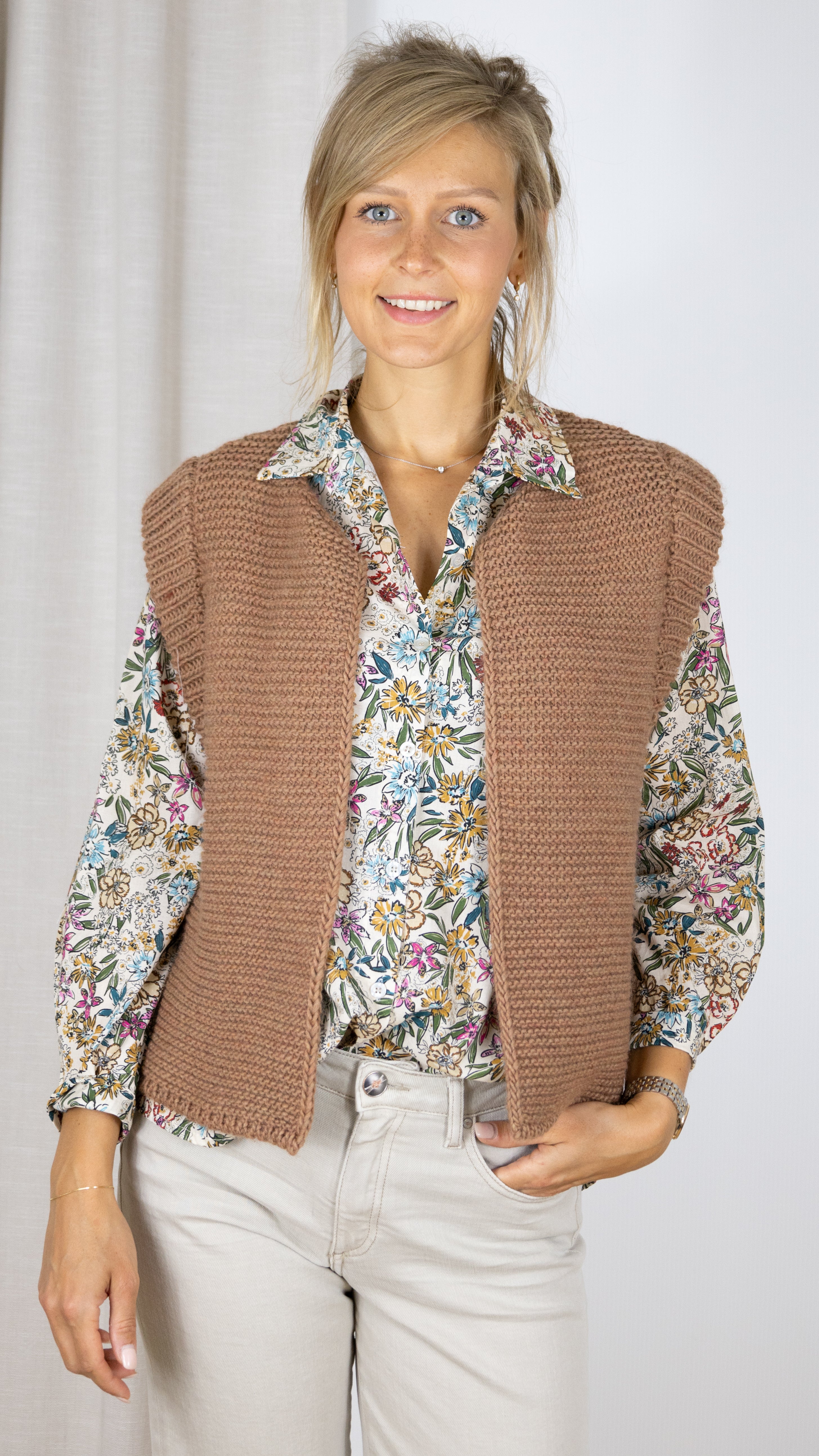 CARDIGAN SANS MANCHES LEGRINGO ANGE CAMEL