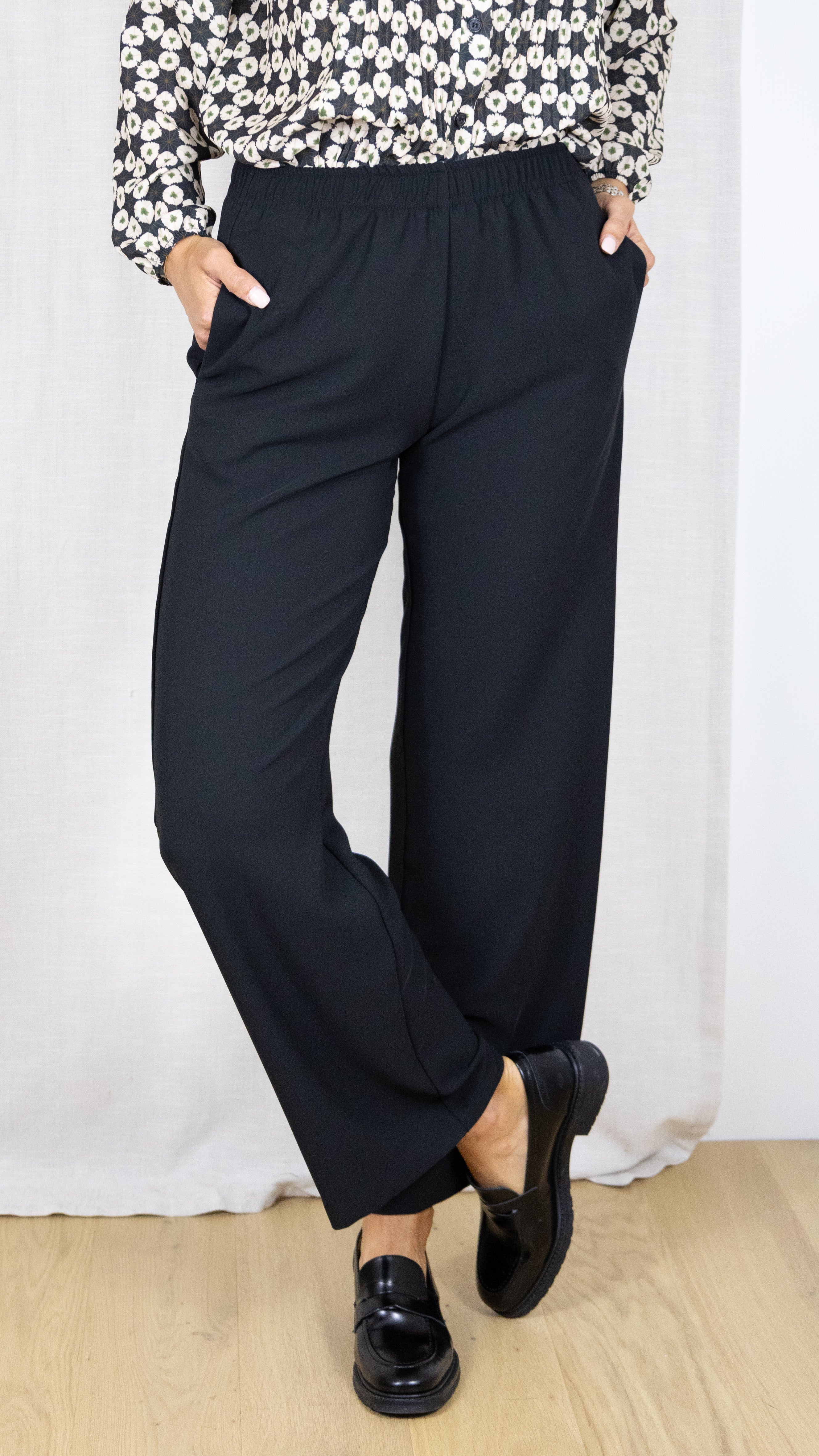 PANTALON DE VILLE DROIT FLUIDE IMPERIALE PVZ0GDF NOIR