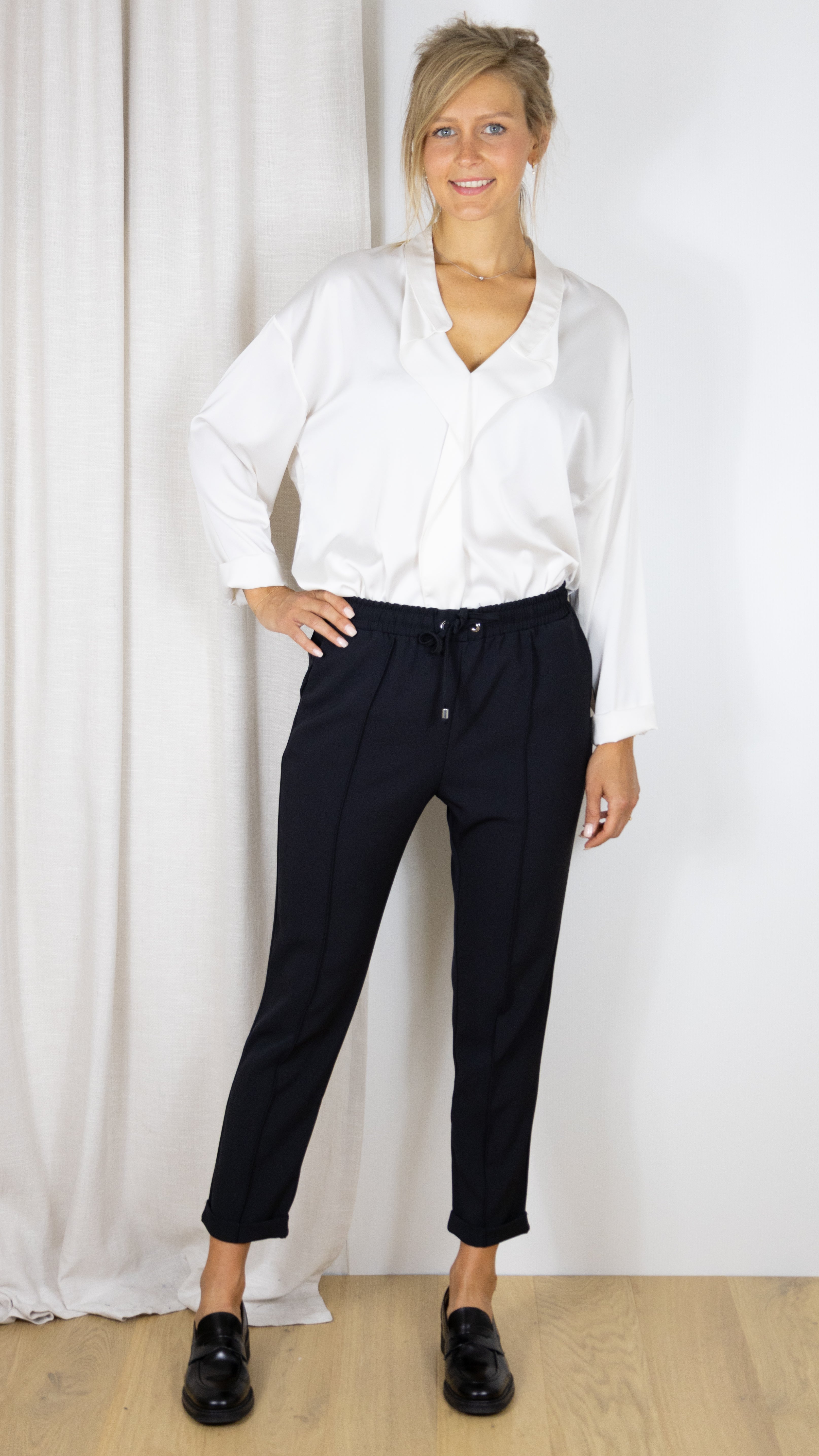 PANTALON DROIT DE VILLE IMPERIALE P1C0GGC NOIR