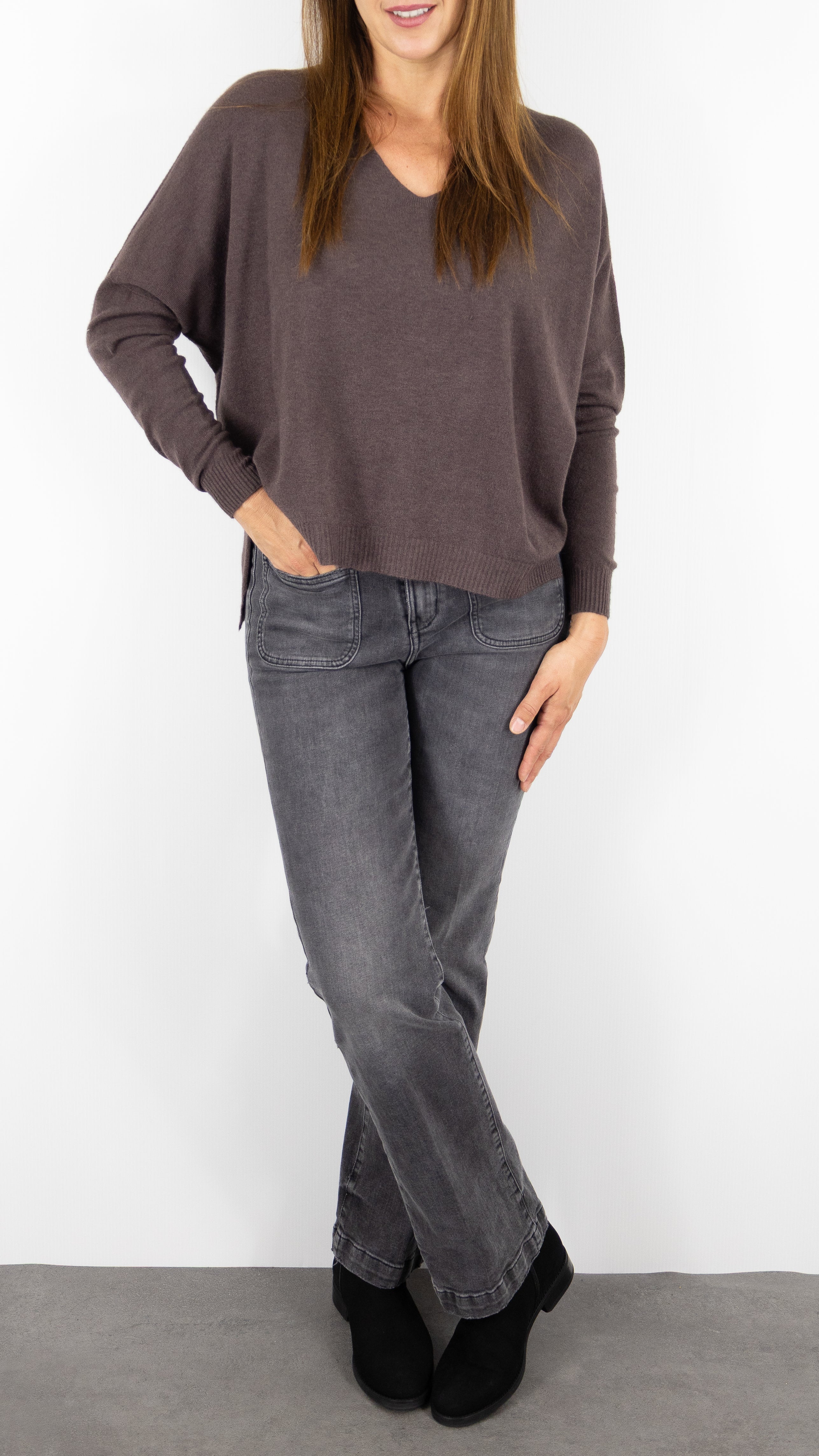 PULL OVERSIZE PONCHO COL V ALEXANDRE LAURENT C8778#COLOR_FRENCH/CHOCO