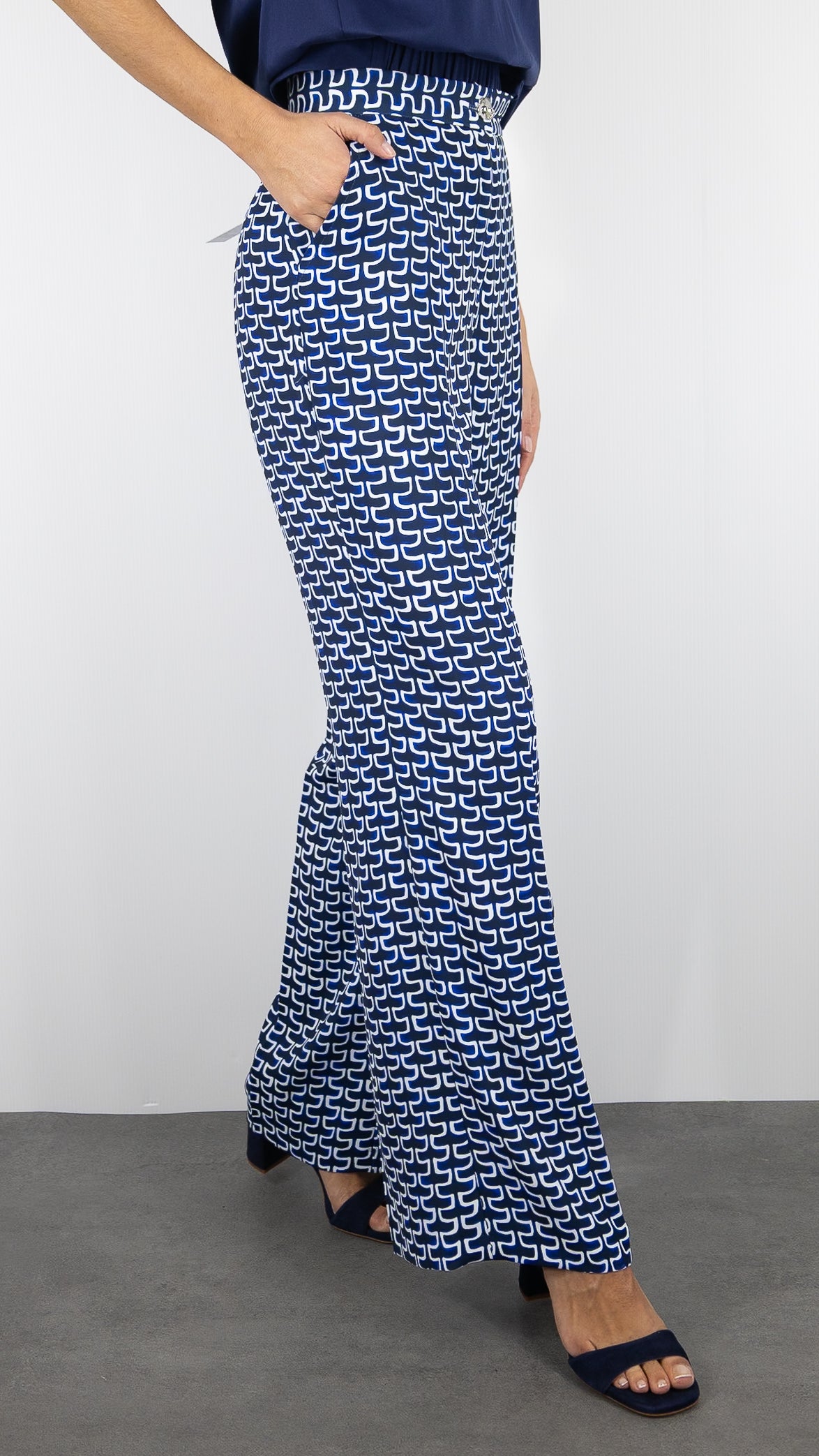 PANTALON FLUIDE IMPRIME FEMME CAROLINE BISS 1538#COLOR_29/MARINE ECRU