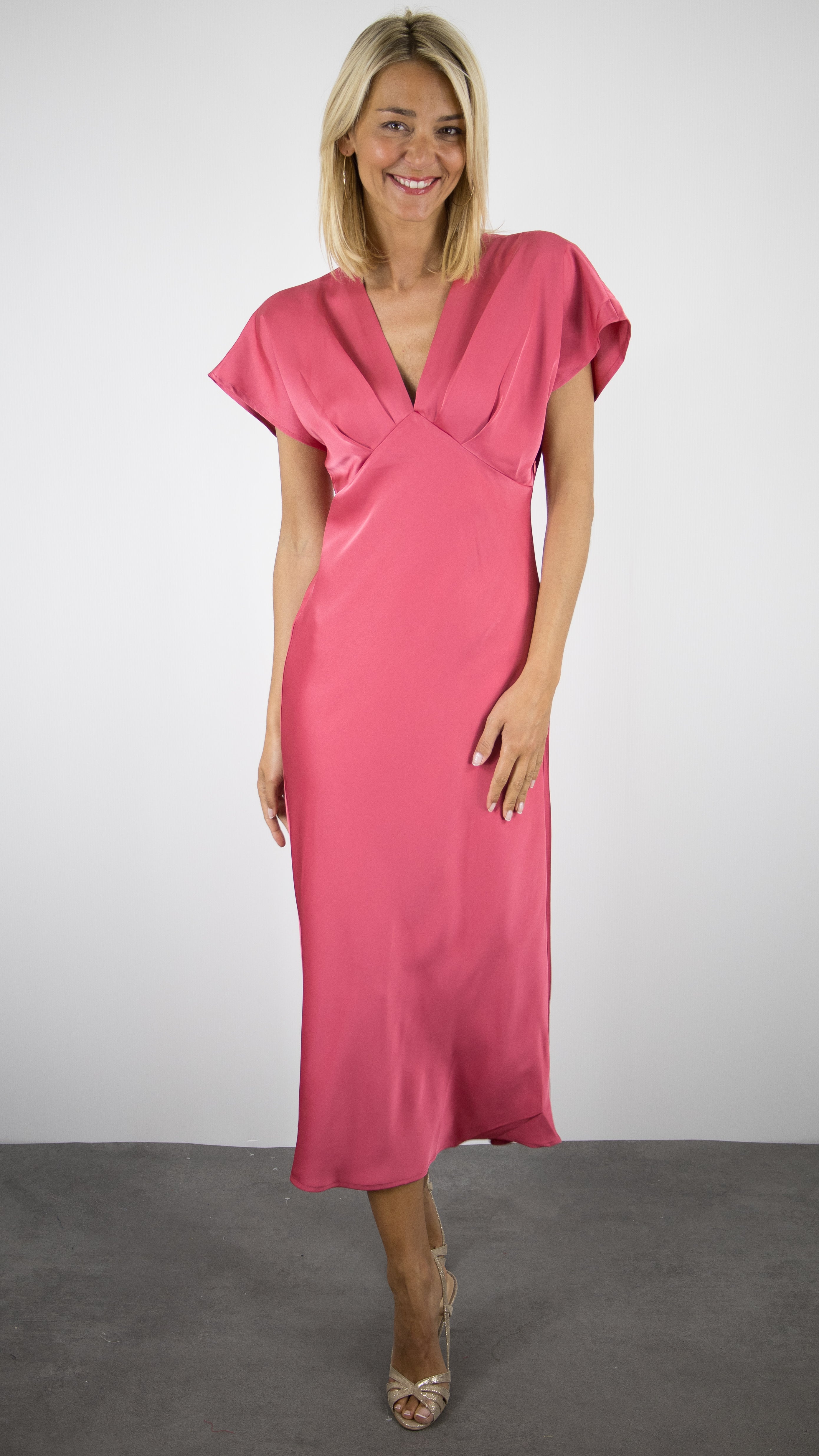 ROBE LONGUE SATINEE COL V LONGUEUR MIDI BOIS DE ROSE YCOO 10420