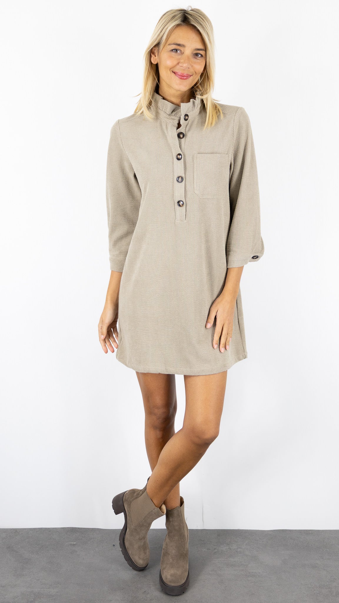 ROBE EN VELOURS COL VOLANTE 10502B YCOO#color_TAUPE