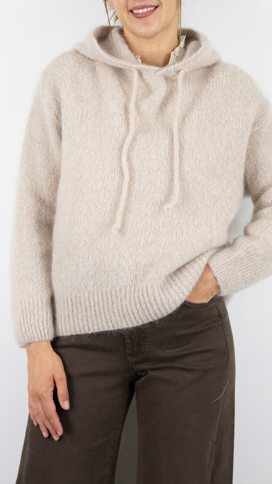 PULL SWEAT A CAPUCHE EN MOHAIR BEIGE NAIS 11031