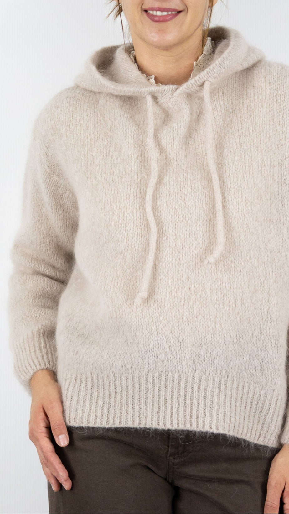 PULL SWEAT A CAPUCHE EN MOHAIR BEIGE NAIS 11031