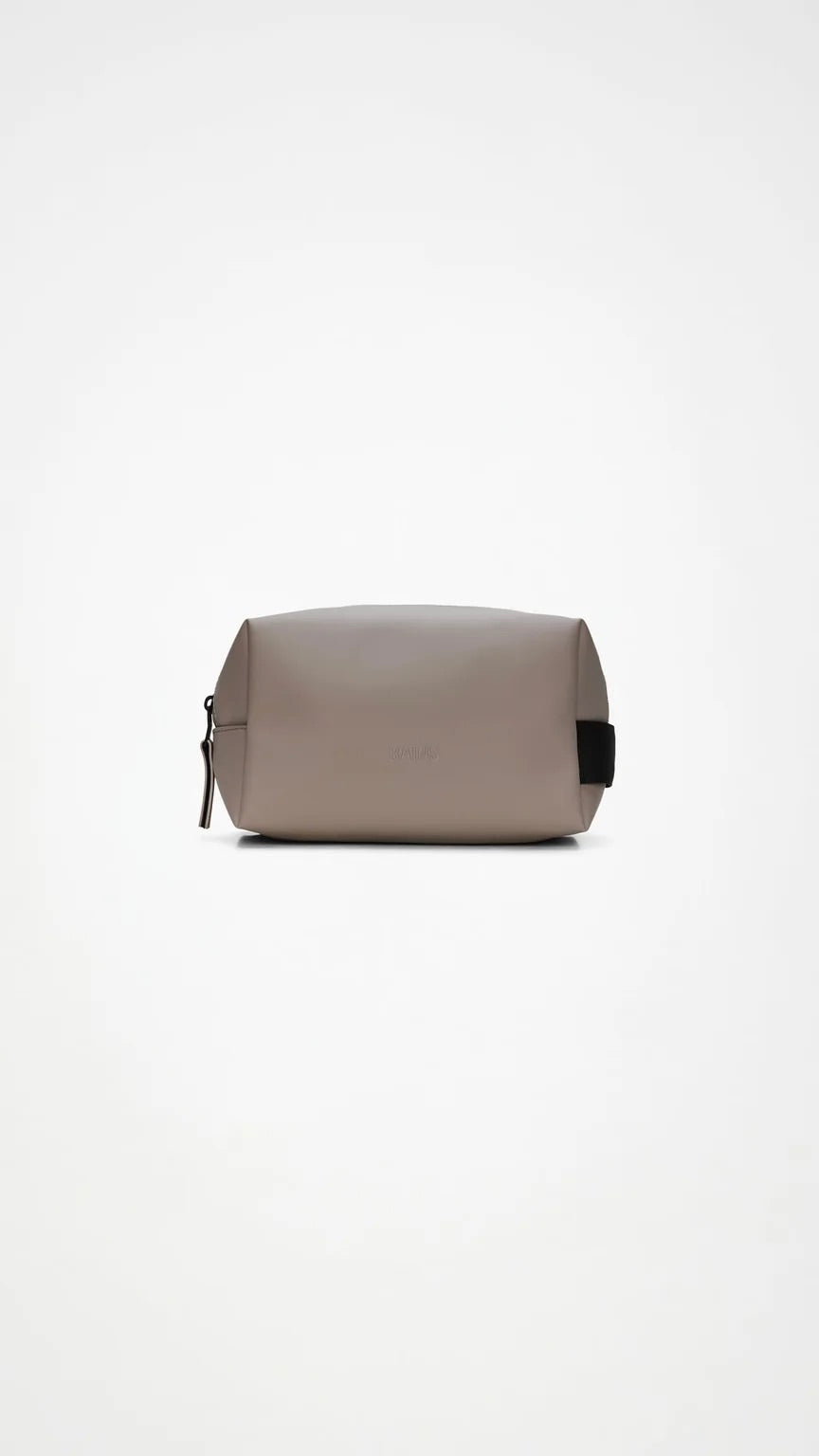 TROUSSE DE TOILETTES RAINS 15580 WASH BAG SMALL#COLOR_173/CINDER TAUPE