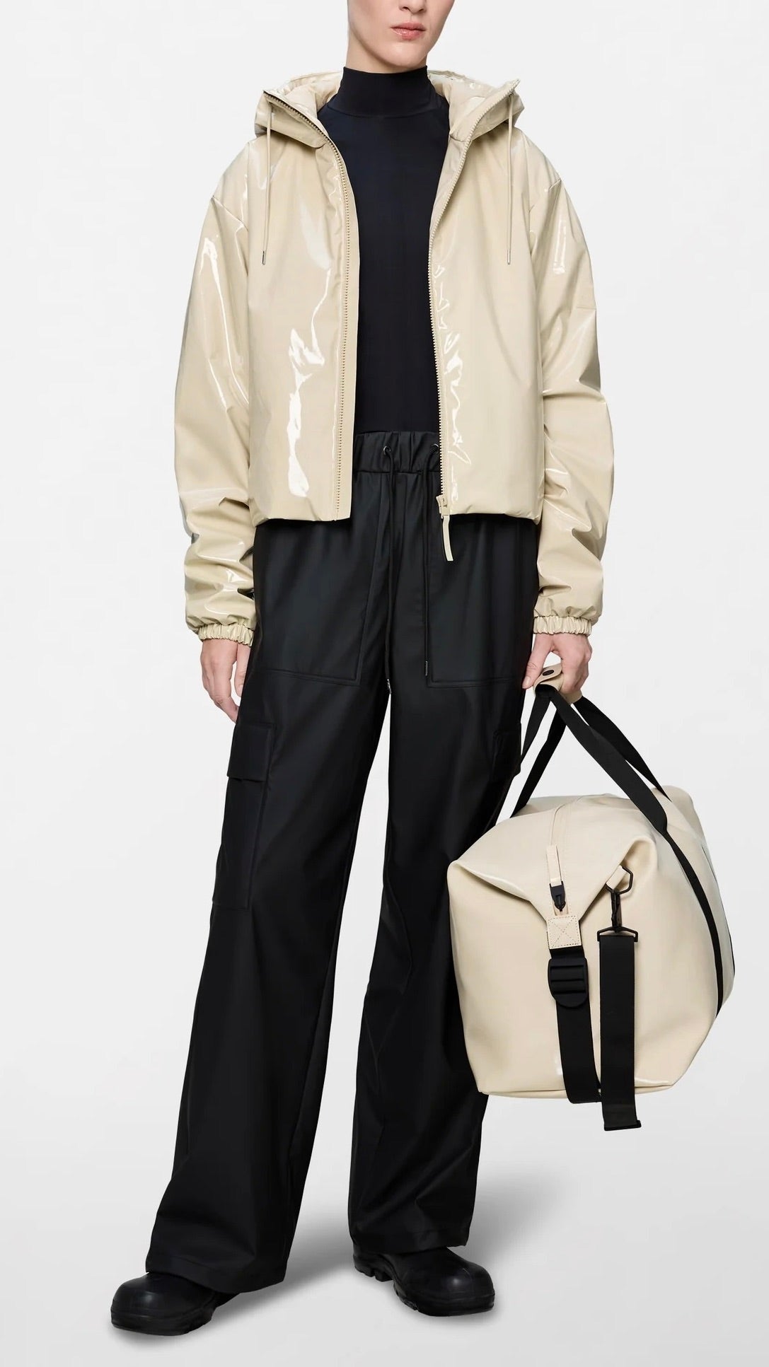 BLOUSON VESTE LAQUEE POUR FEMME COURTE RAINS 15780/LOHJA SHORE BEIGE LAQUE