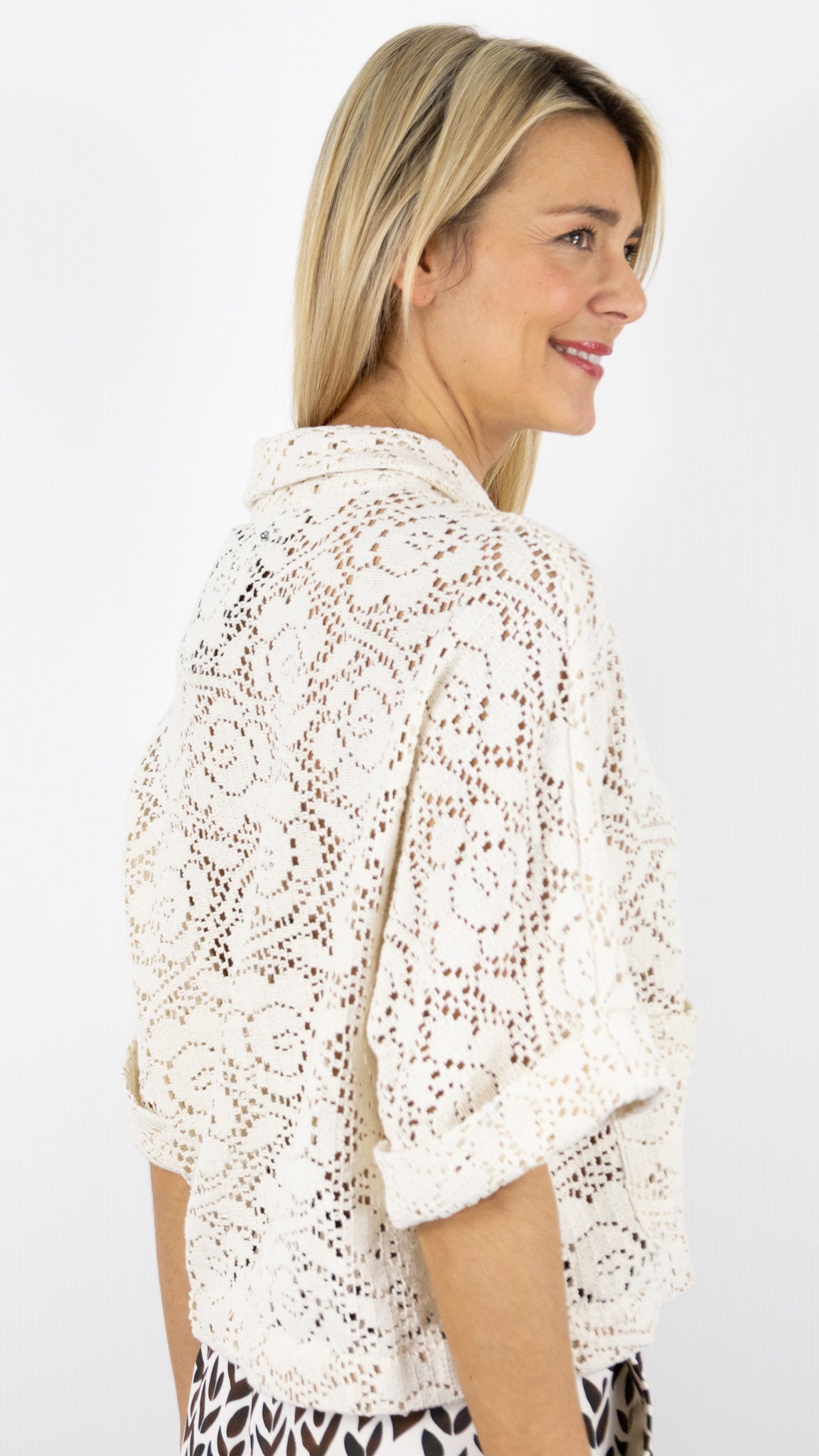 CHEMISE COURTE MANCHES COURTES EN CROCHET ECRU POUR FEMME CAROLINE BISS 1848