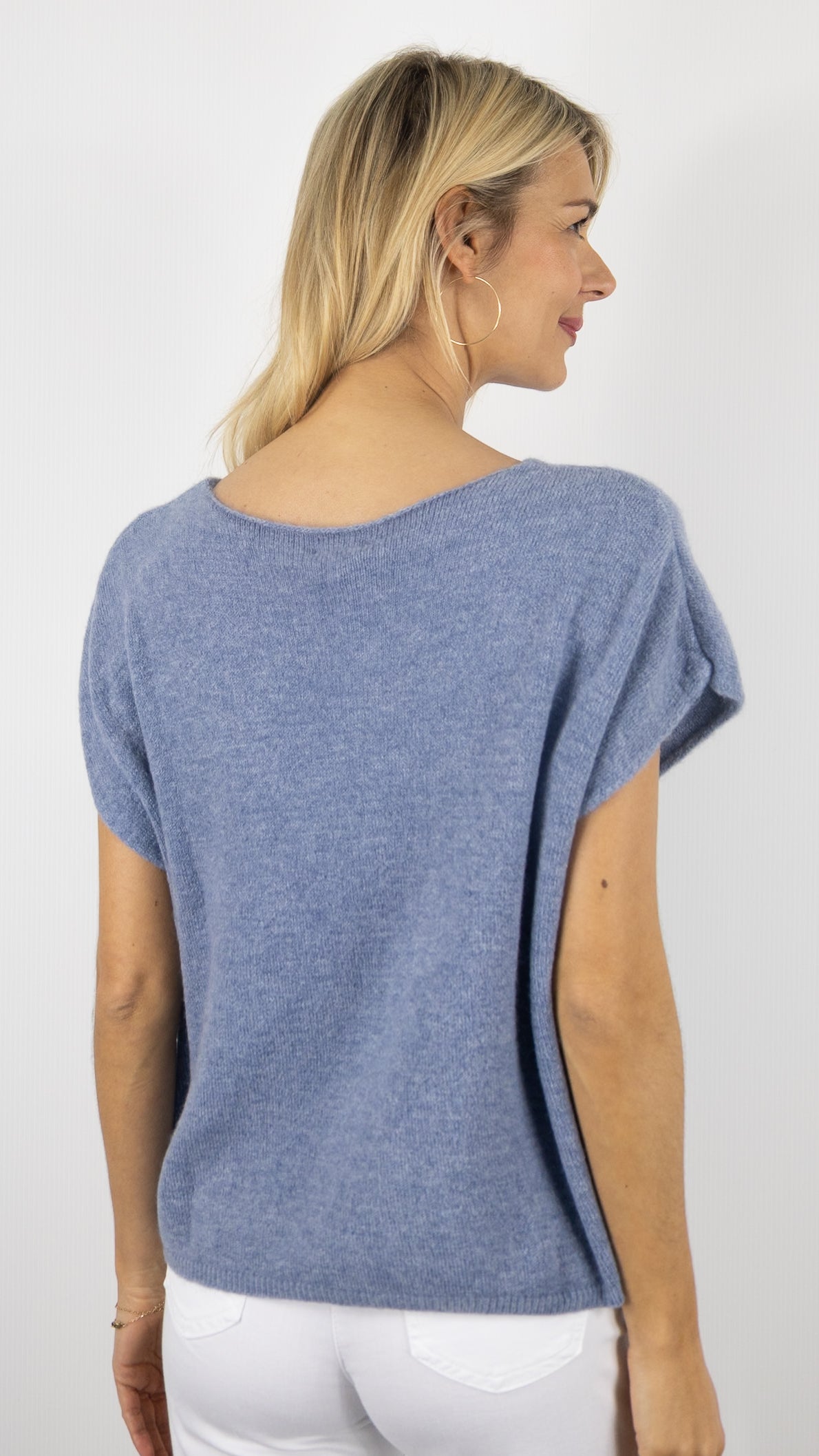 PULL COL V SANS MANCHES AMPLE eN ALPAGA YCOO 8424 ROUGE A LEVRE#color_jeans
