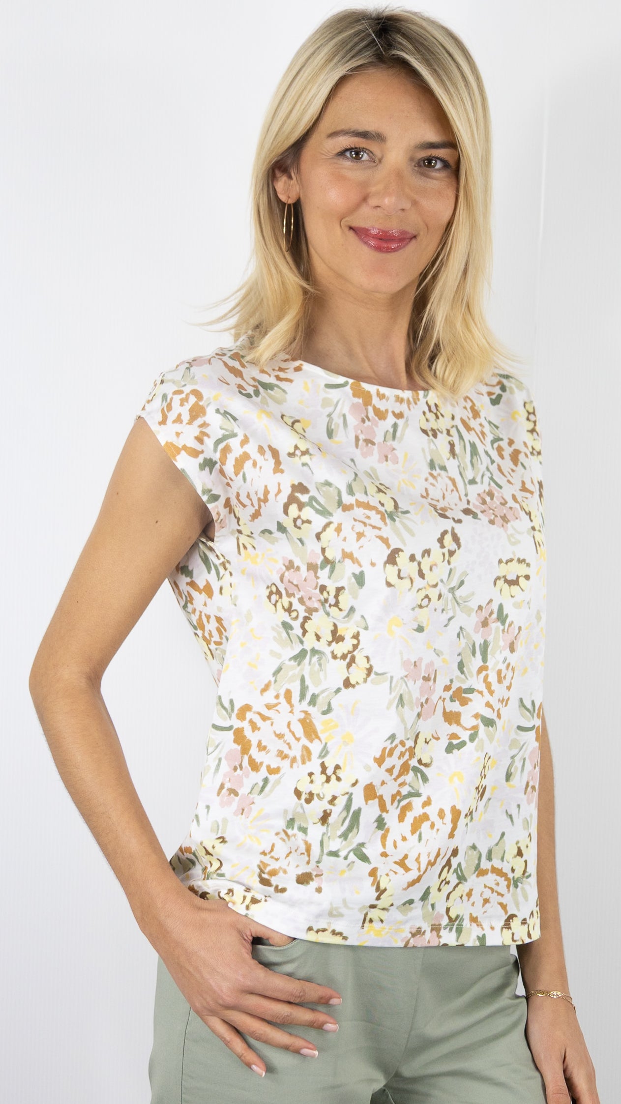 TOP EN COTON IMPRIME FLEURI ALOE KAKI CLAIR DES PETITS HAUTS KALABS