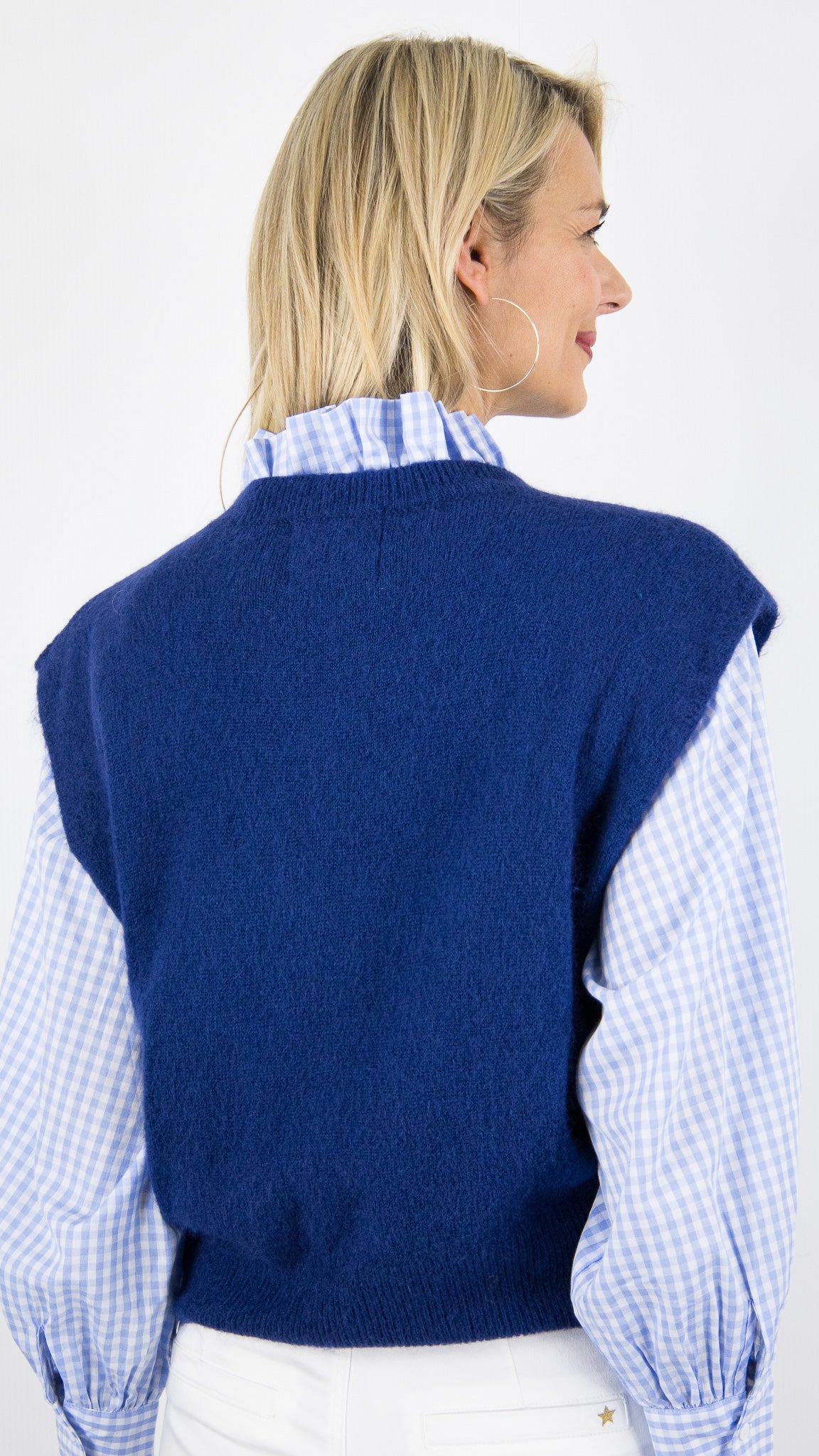 PULL SANS MANCHES COUTURES APPARENTES POUR FEMME STUDIO PARISIEN 24203#COLOR_BLEU